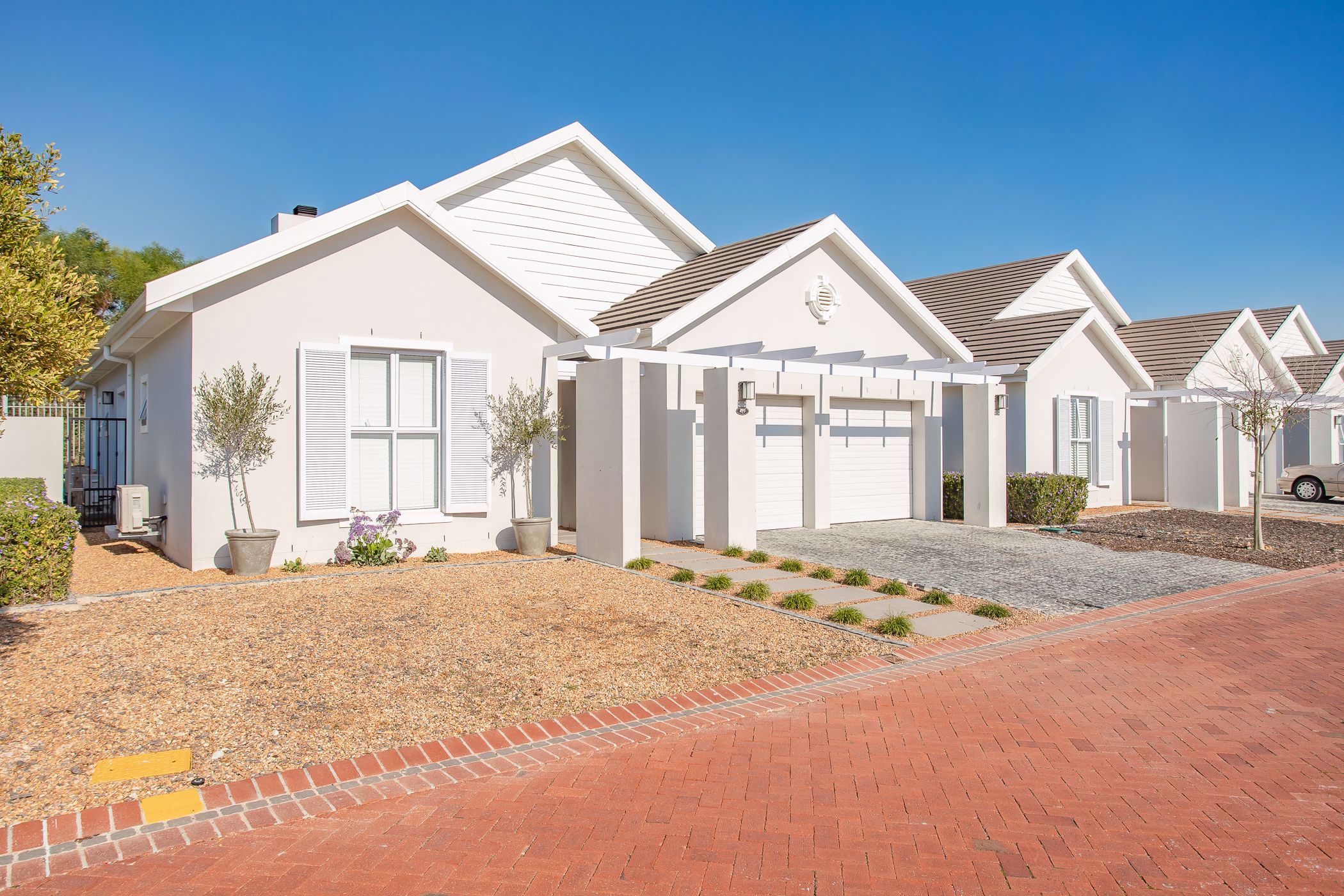 3 Bedroom Singlestorey House To Rent Val de Vie TKL1675684 Pam