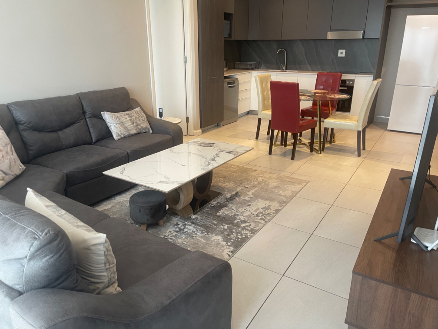 3 bedroom apartment to rent in Menlyn