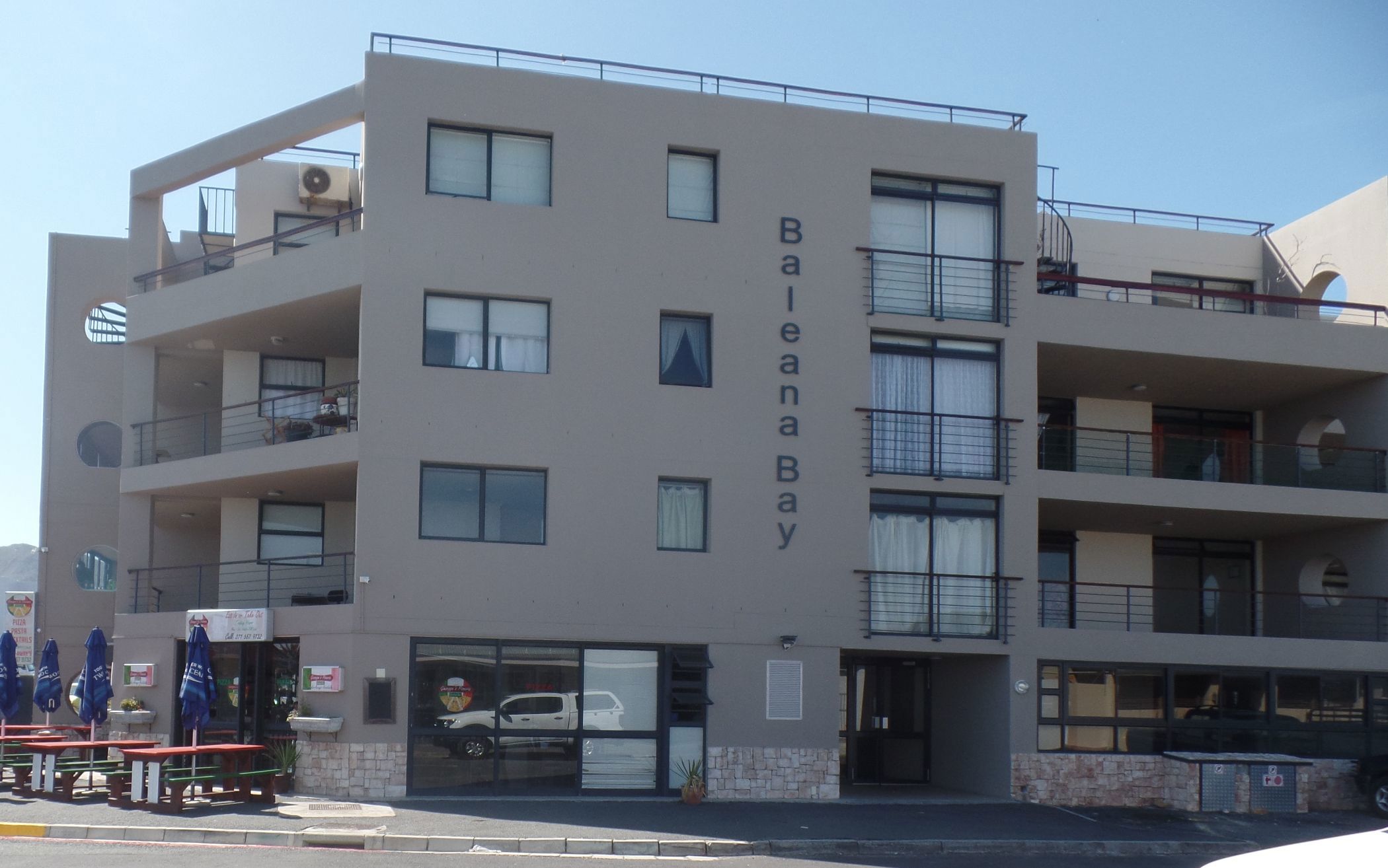 2 bedroom apartment for sale in Gansbaai