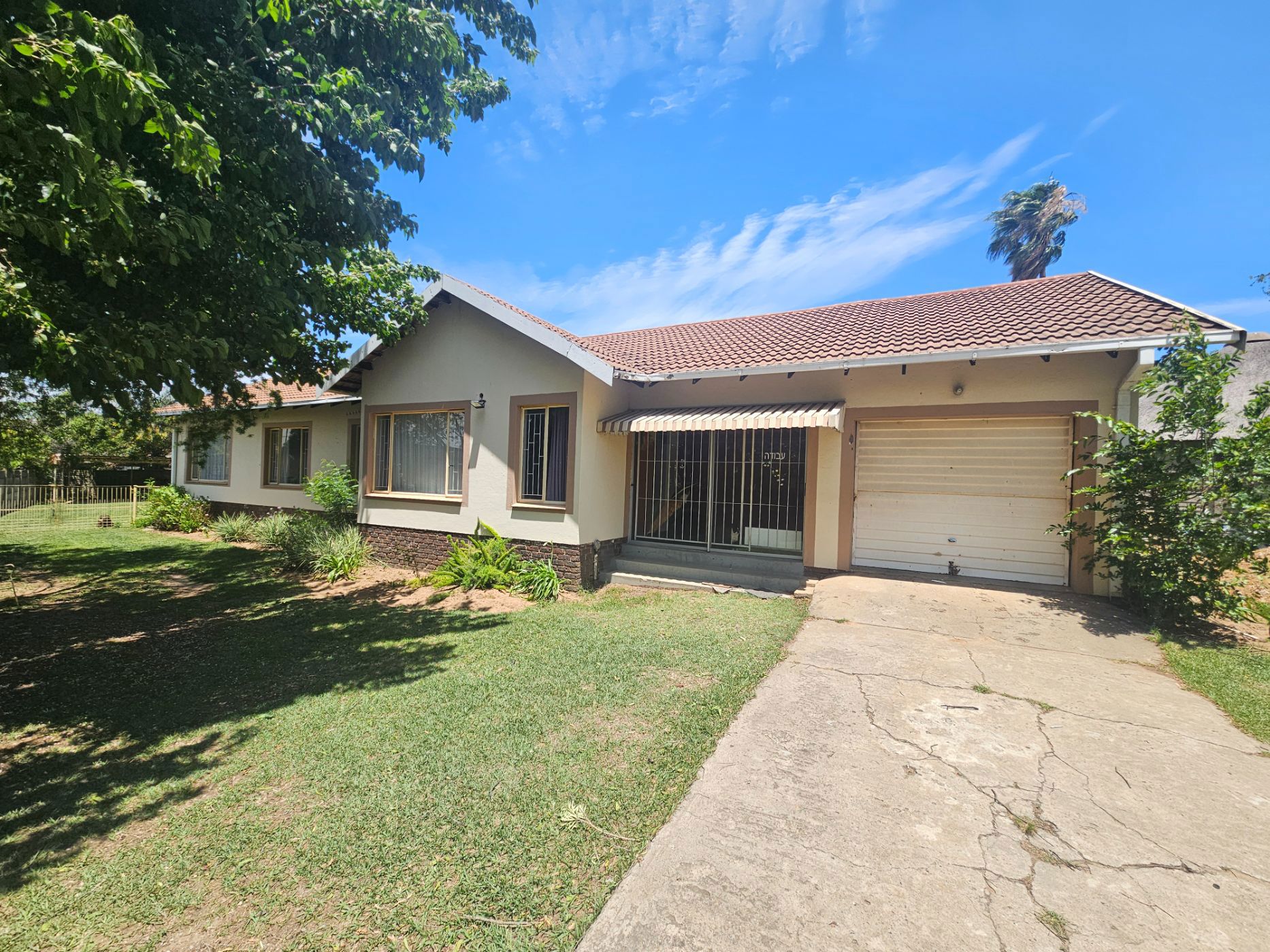 4 bedroom house for sale in Pioneer Park