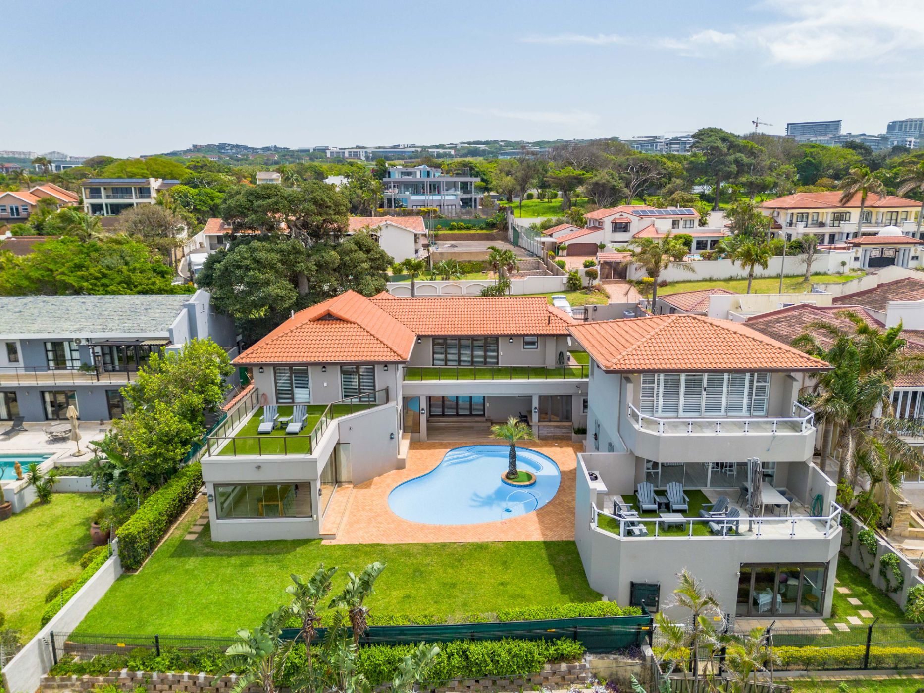 6 bedroom house for sale in uMhlanga Rocks