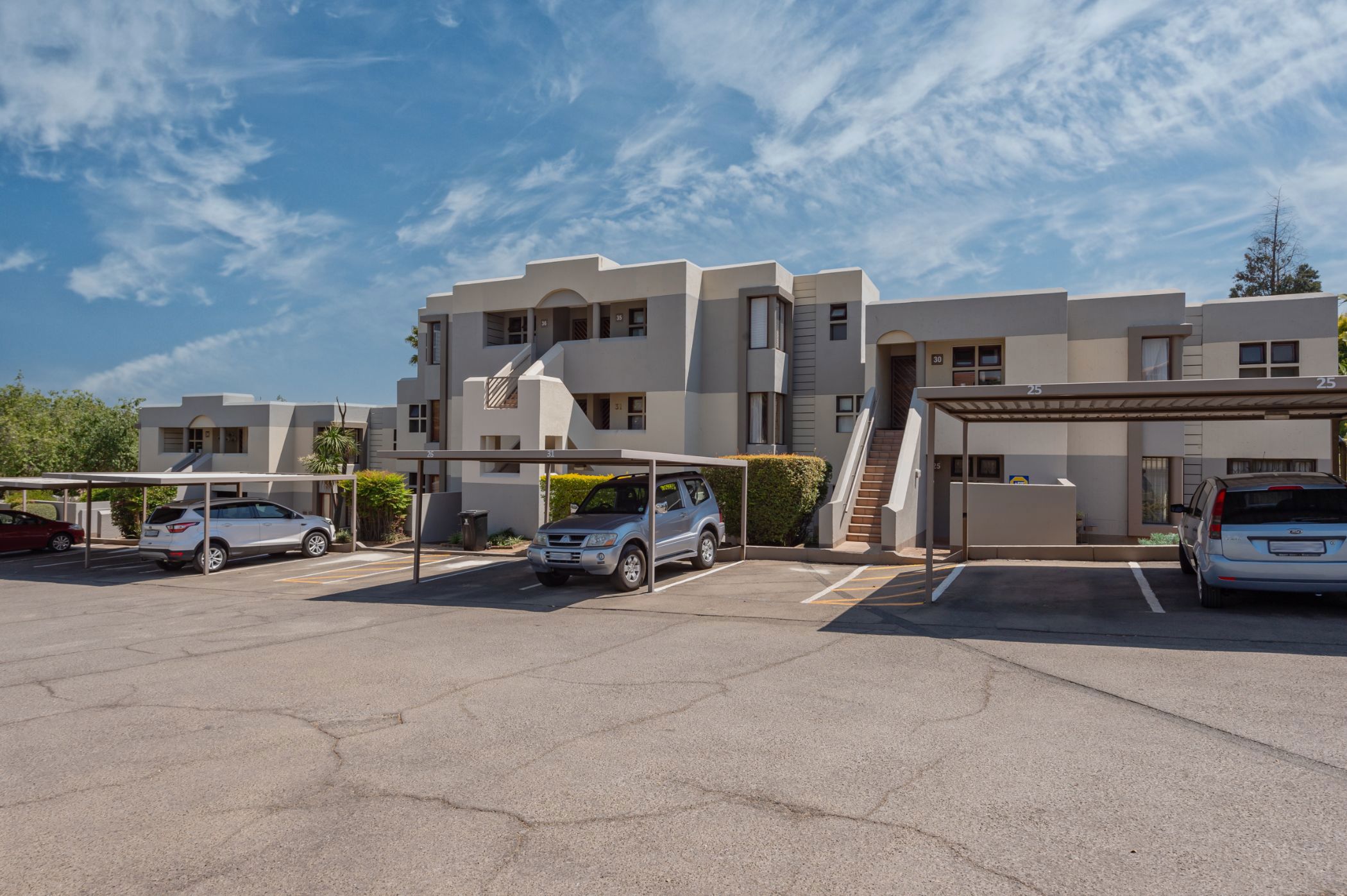 2 bedroom apartment for sale in Dowerglen Ext 5