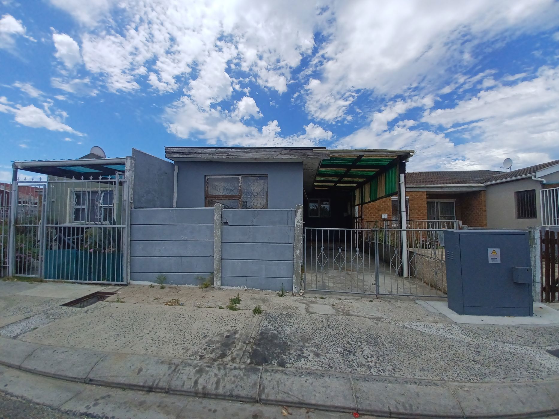 3 bedroom house for sale in Westridge (Mitchells Plain)