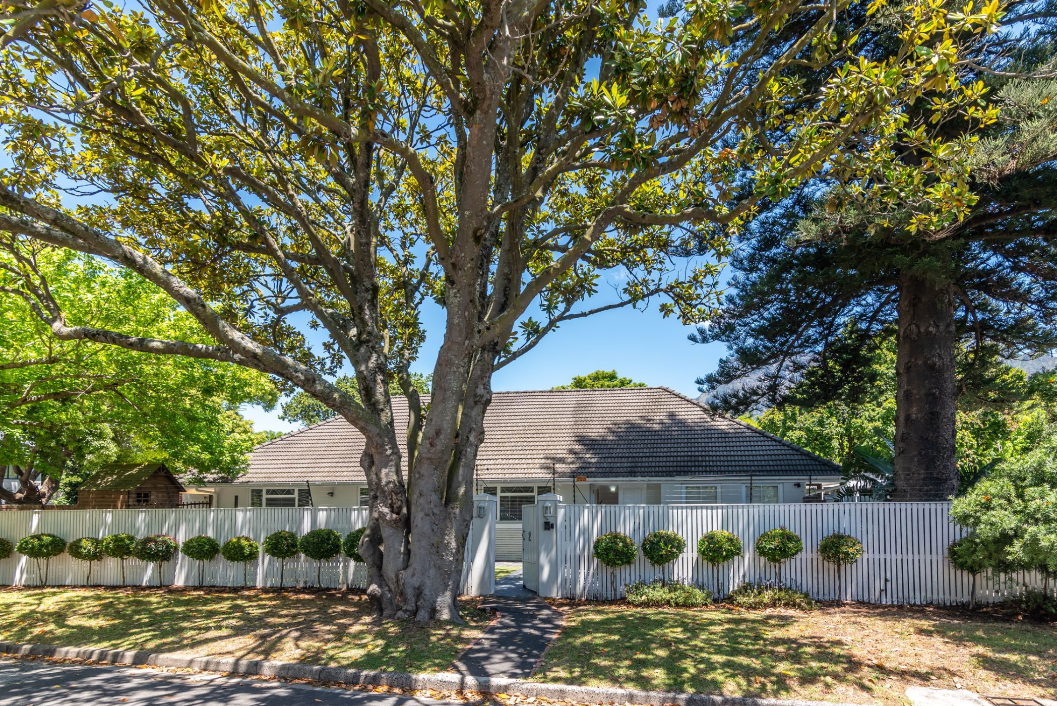 4 bedroom house for sale in Newlands (Cape Town)