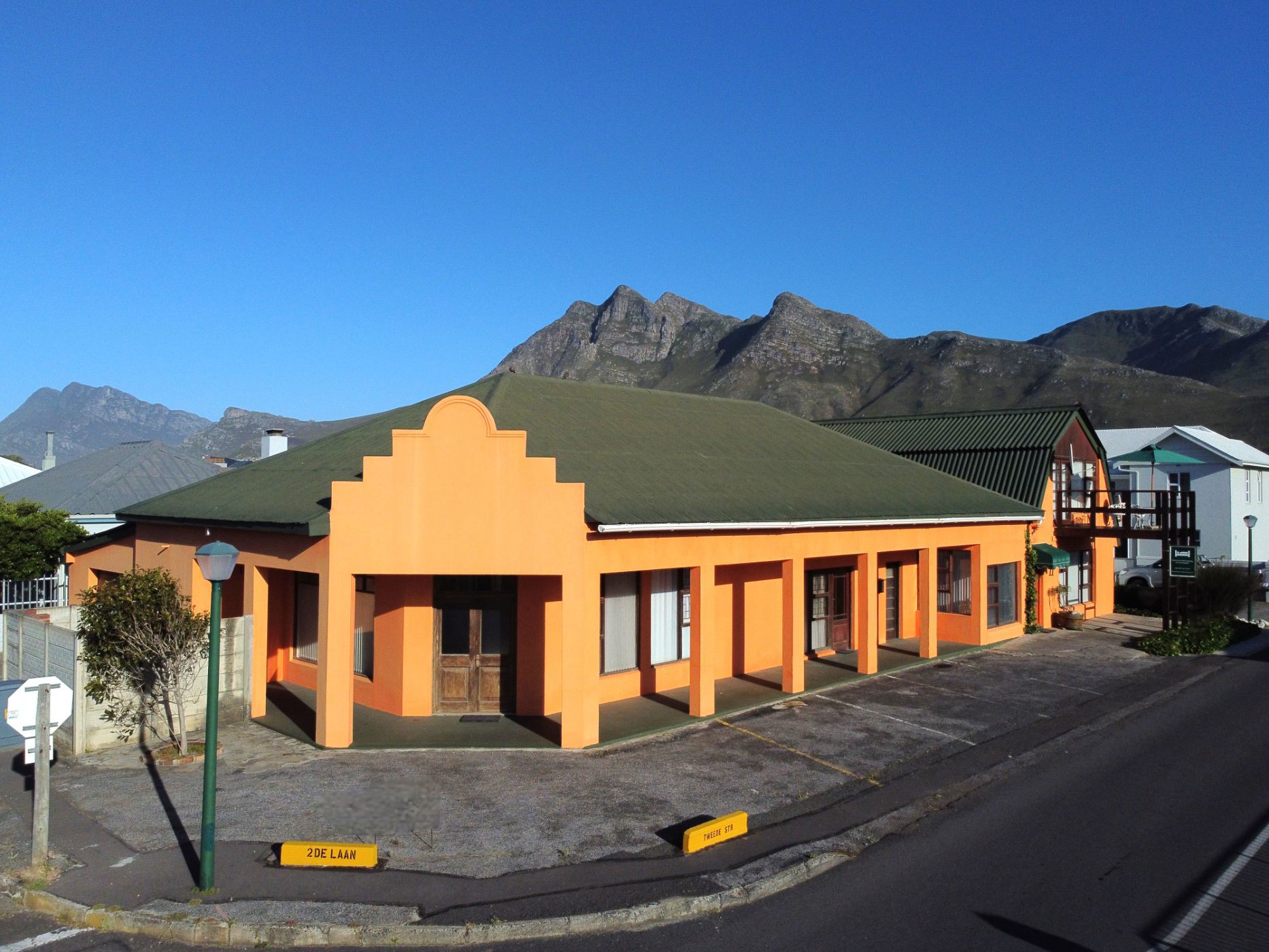 7 bedroom house for sale in Kleinmond