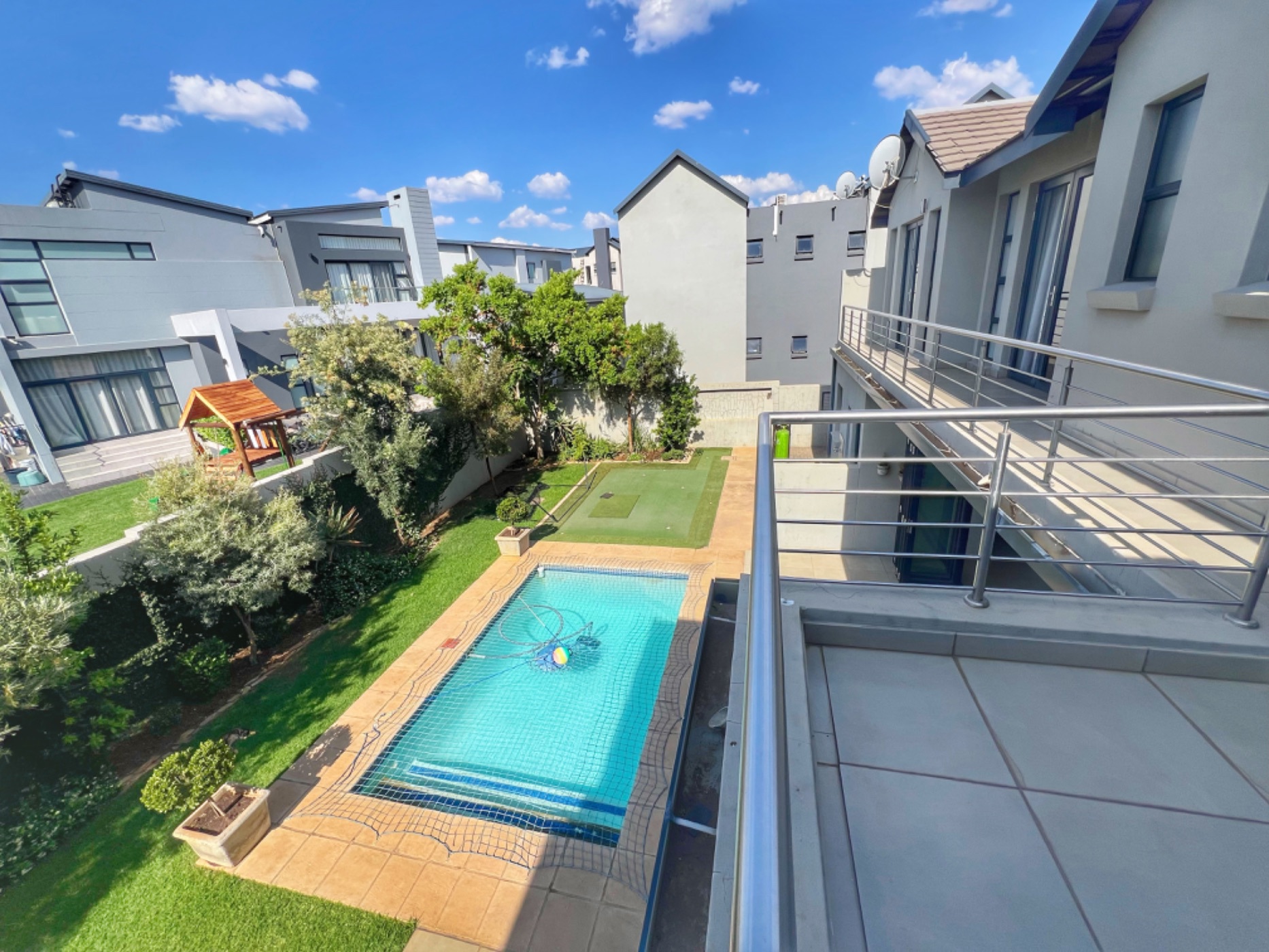 4 bedroom house for sale in The Hills