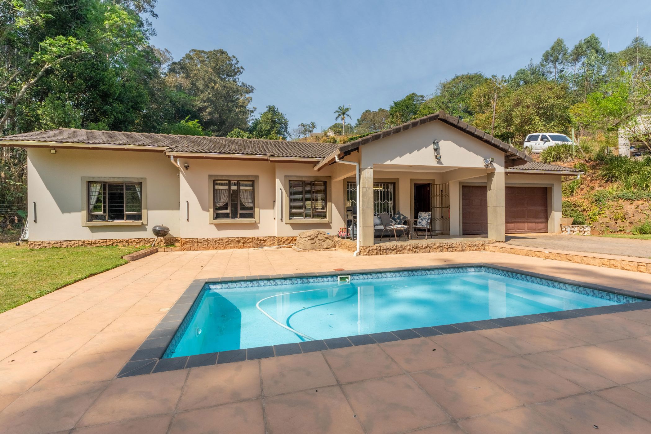 3 bedroom townhouse for sale in Hillcrest (Upper Highway)