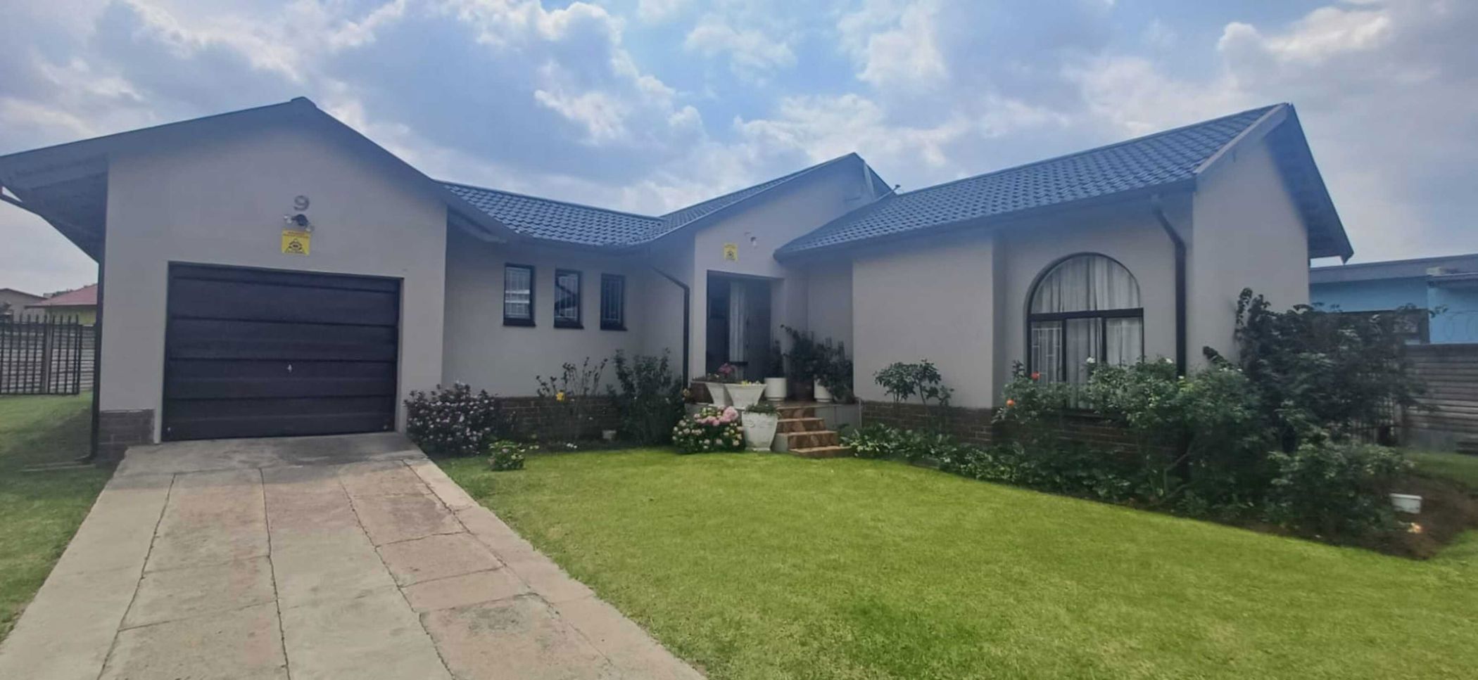 3 bedroom house for sale in Ncandu Park