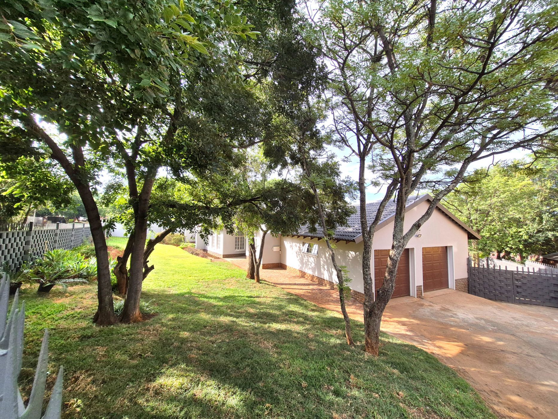 4 bedroom house for sale in Protea Park (Rustenburg)