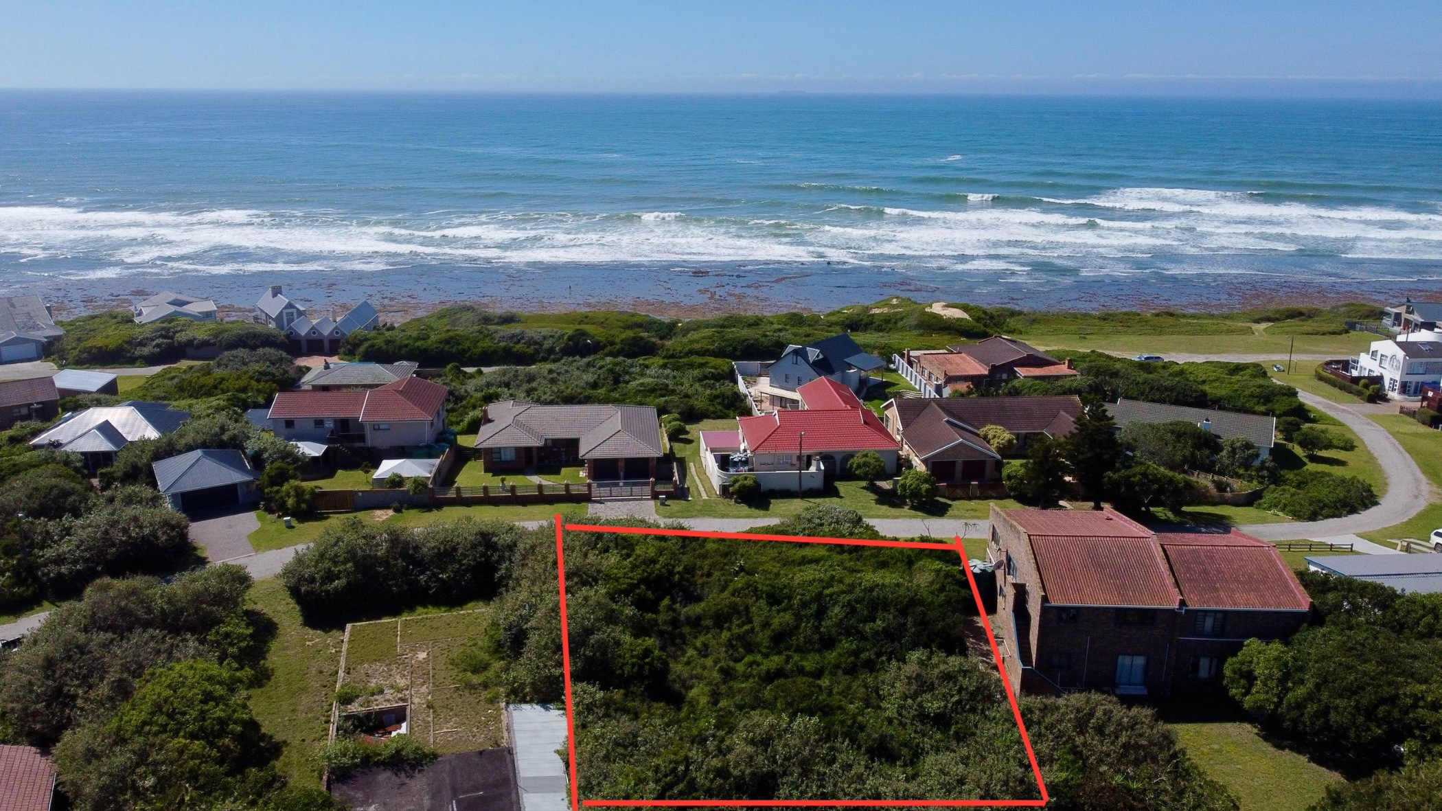 1174 m&sup2; vacant land for sale in Boknesstrand