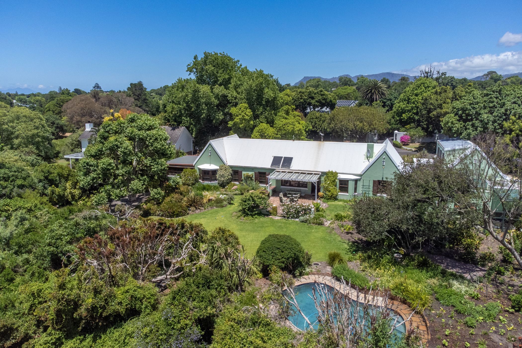 5 bedroom house for sale in Constantia Upper