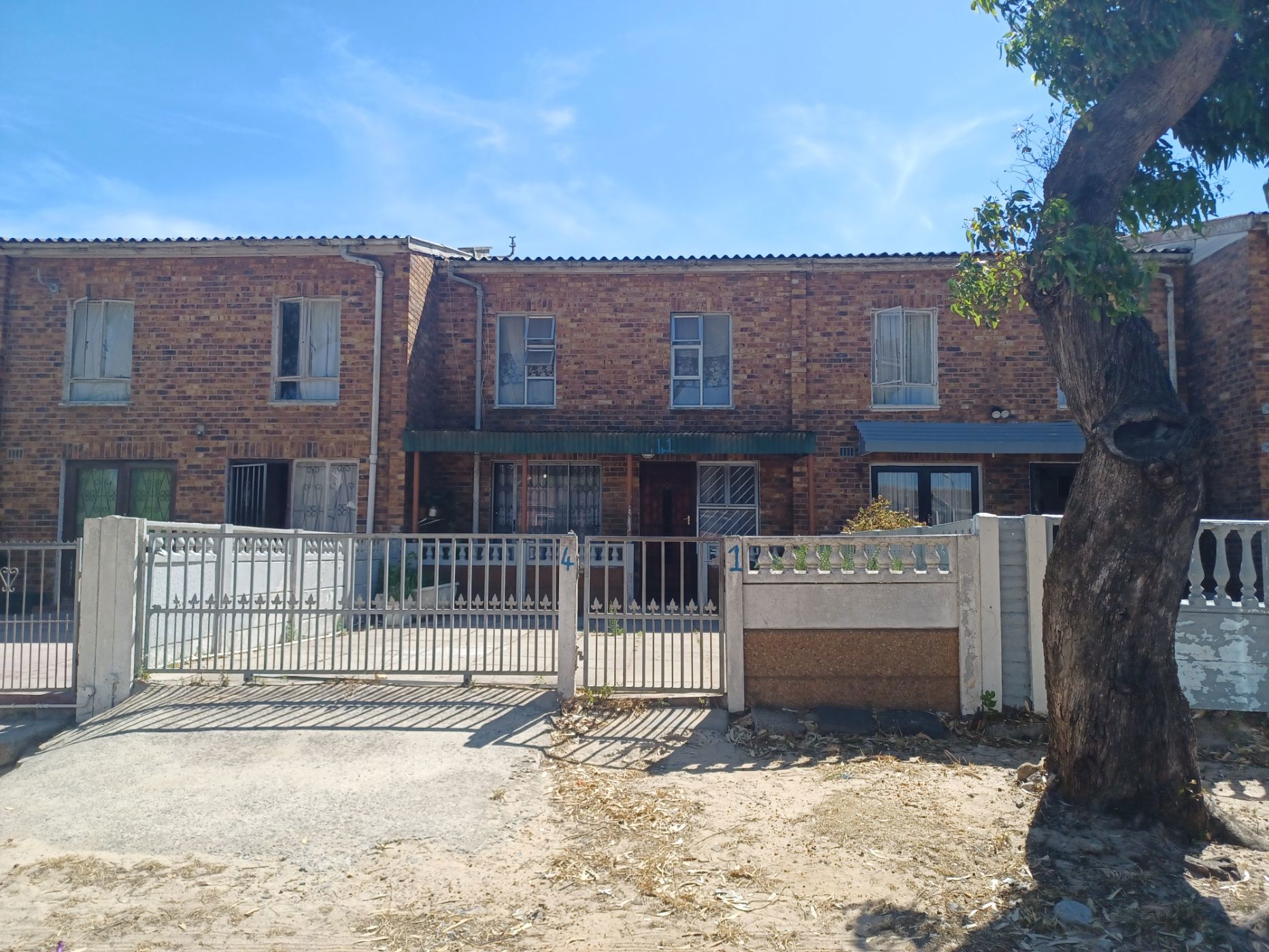 3 bedroom house for sale in Westridge (Mitchells Plain)