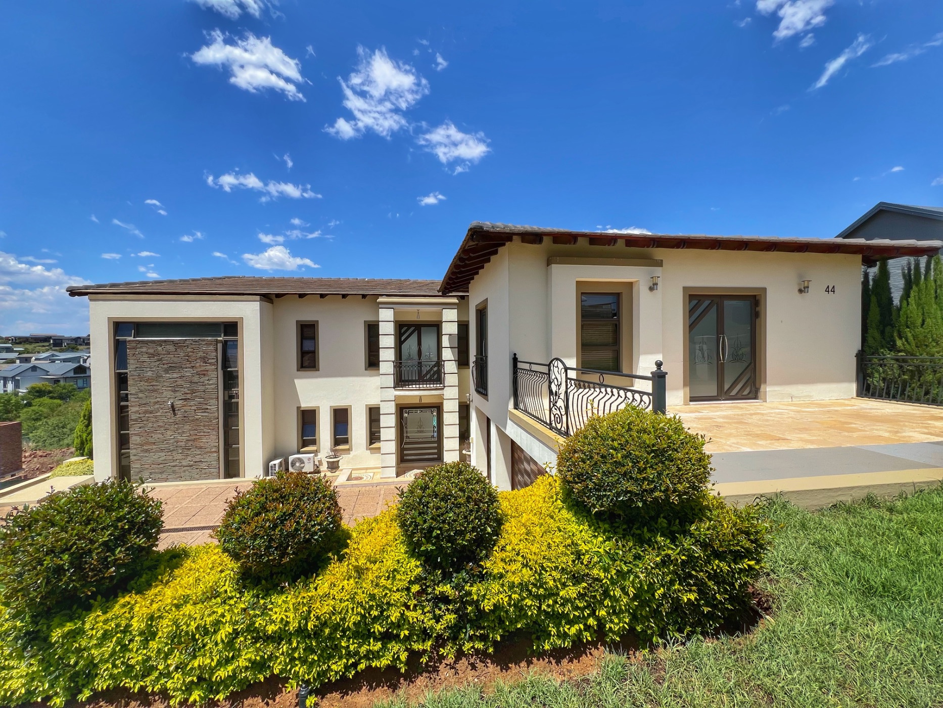 7 bedroom house for sale in The Hills