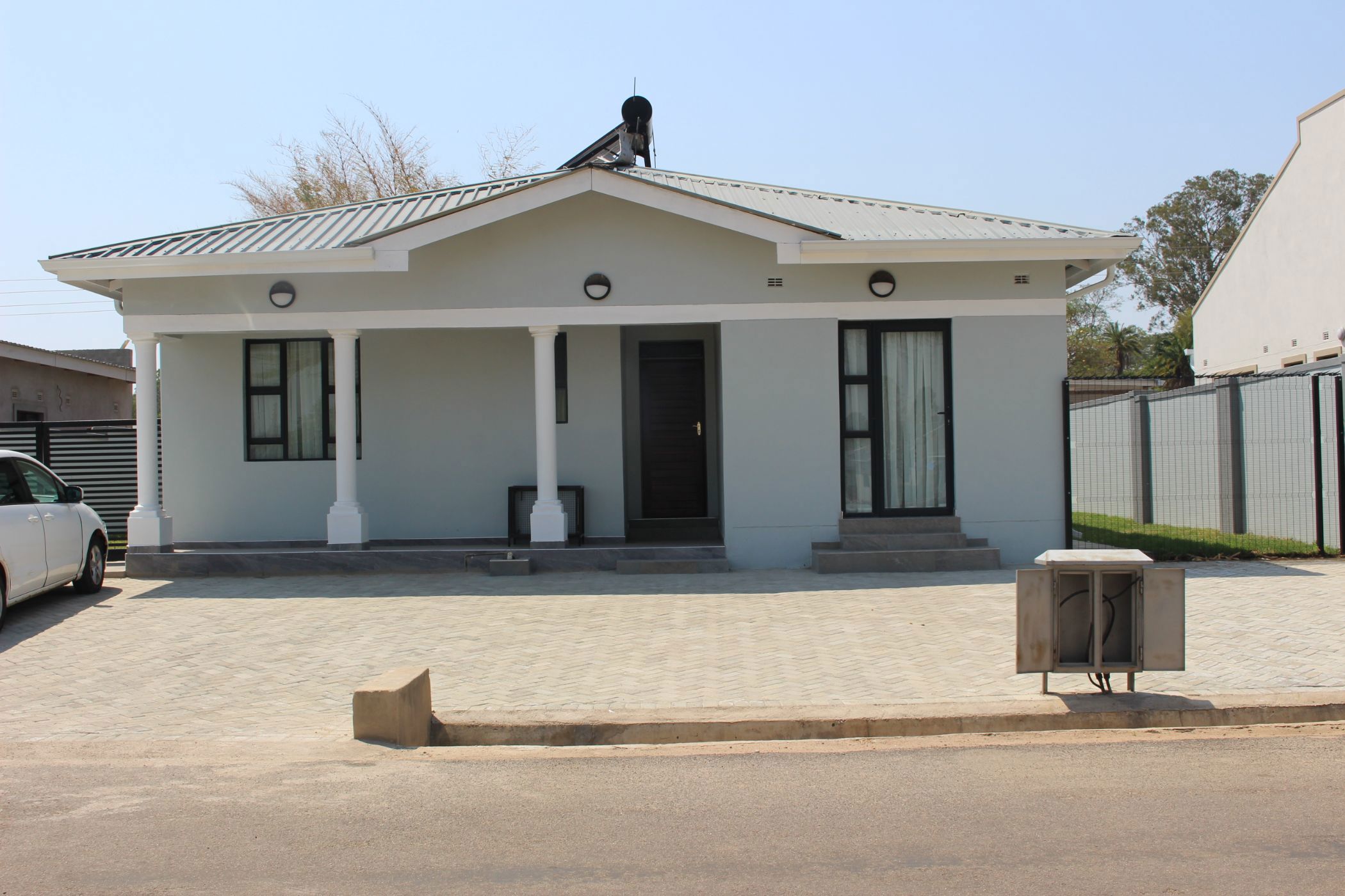 3 bedroom single-storey house to rent in Highlands (Zimbabwe)