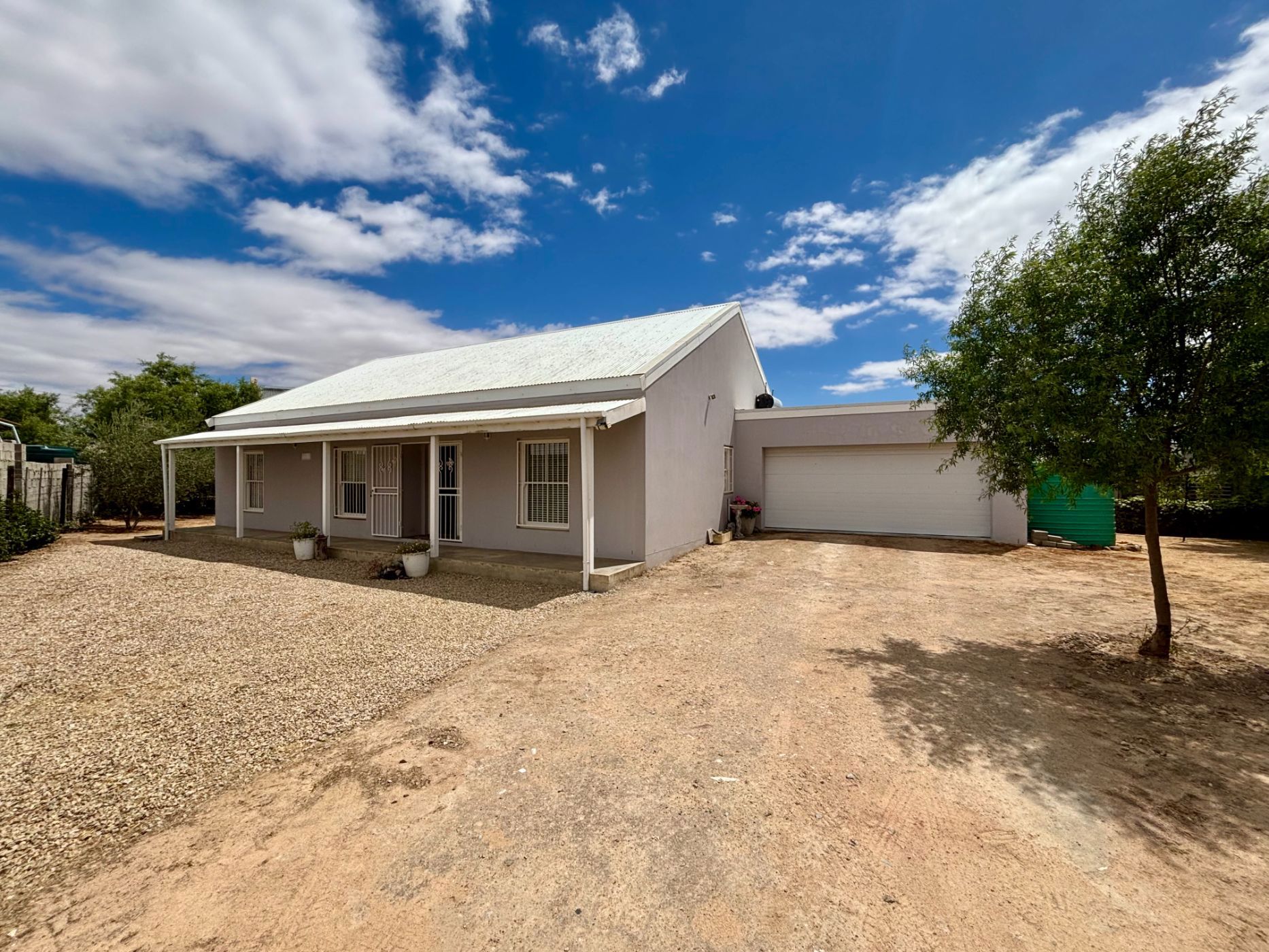 3 bedroom house for sale in Riebeek Kasteel