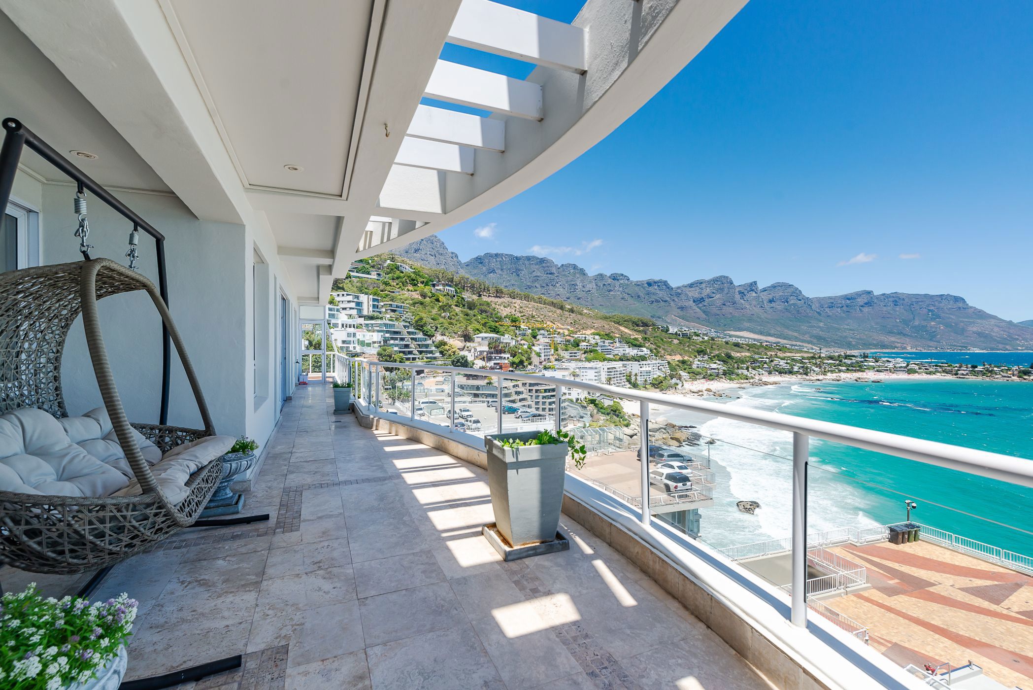 3 bedroom apartment for sale in Clifton