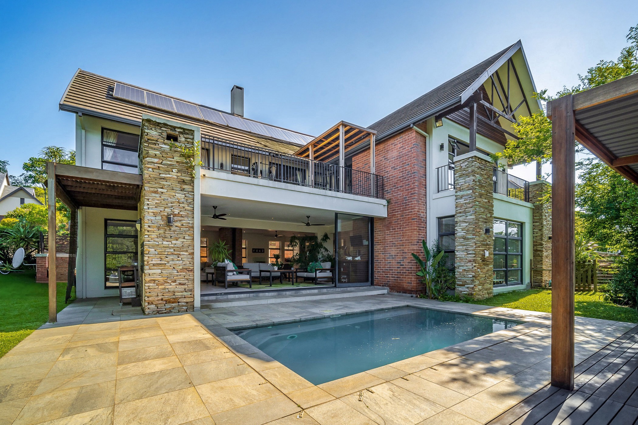 4 bedroom house for sale in Cotswold Downs Estate
