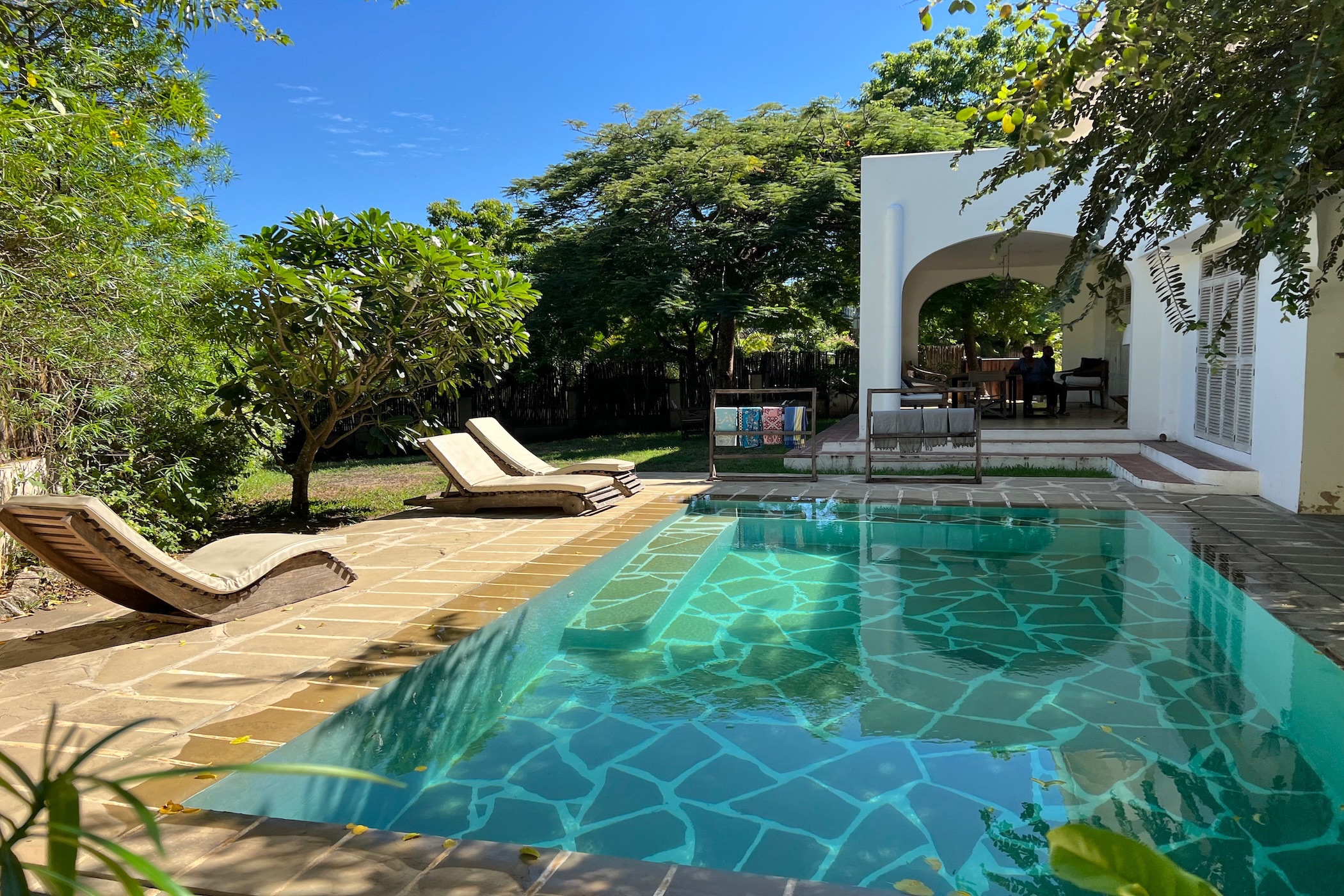 Beachfront villa to rent in Diani (Kenya)