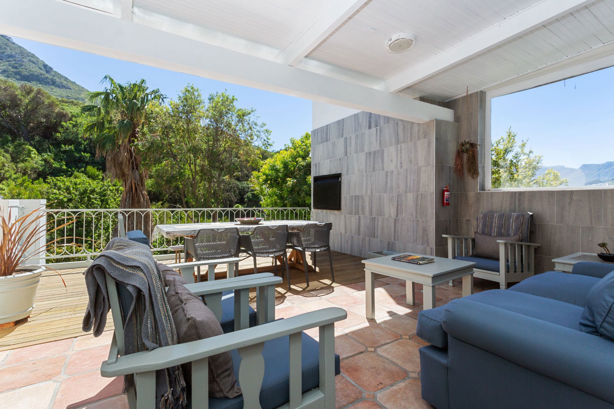6 bedroom double-storey house for sale in Hout Bay