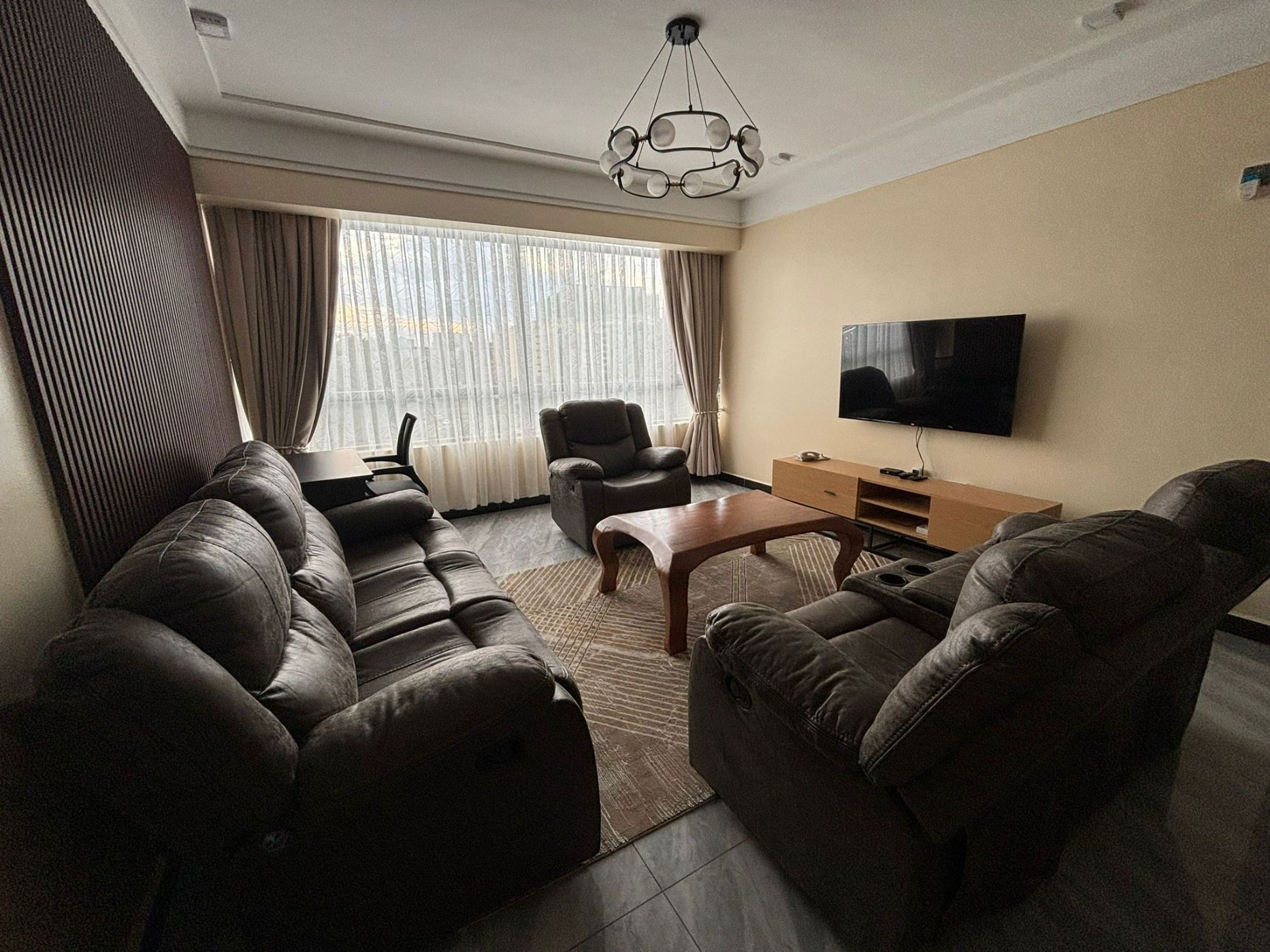 3 bedroom apartment to rent in Kilimani North  (Kenya)