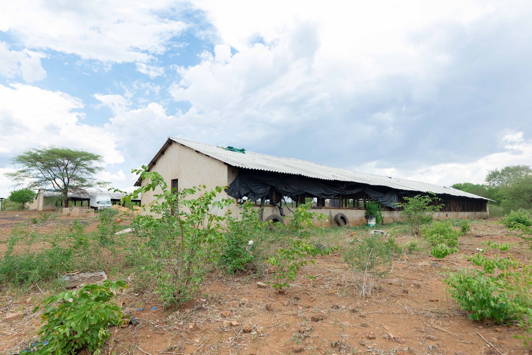 23000 m&sup2; commercial vacant land for sale in Victoria Falls (Zimbabwe)