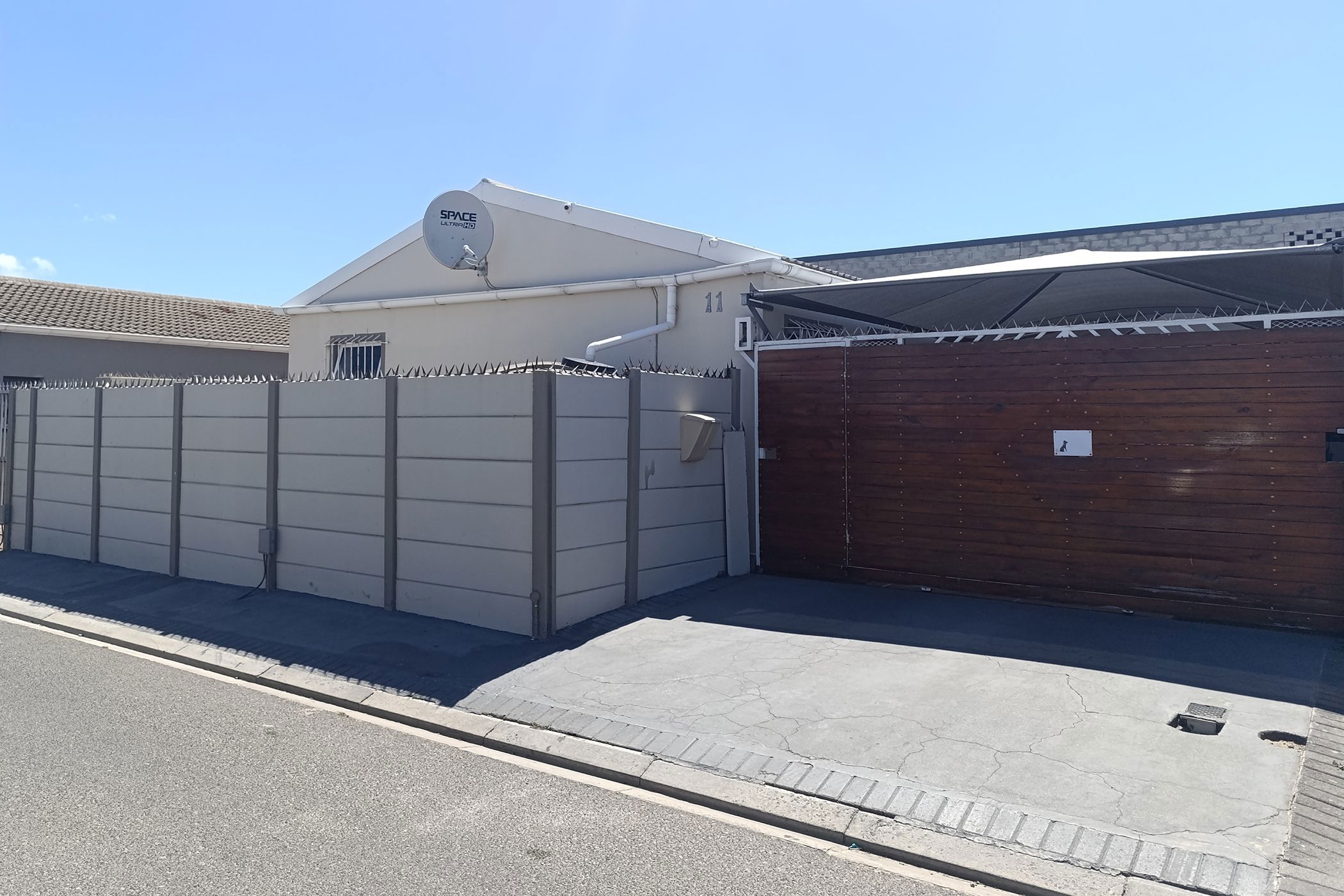 2 bedroom house for sale in Phoenix  (Milnerton)