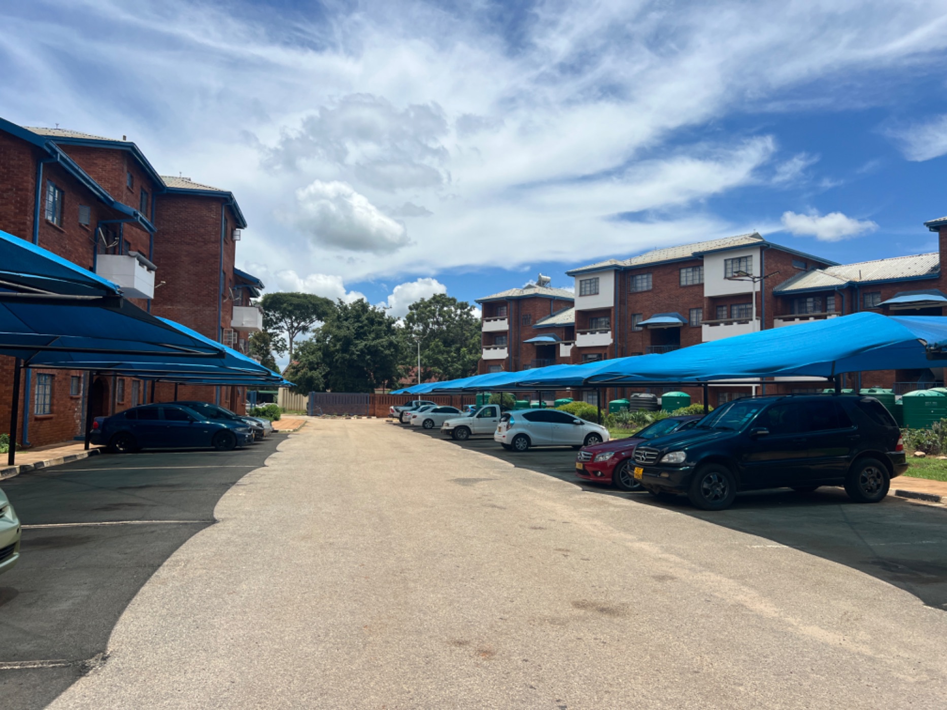 2 bedroom apartment for sale in Harare West (Zimbabwe)