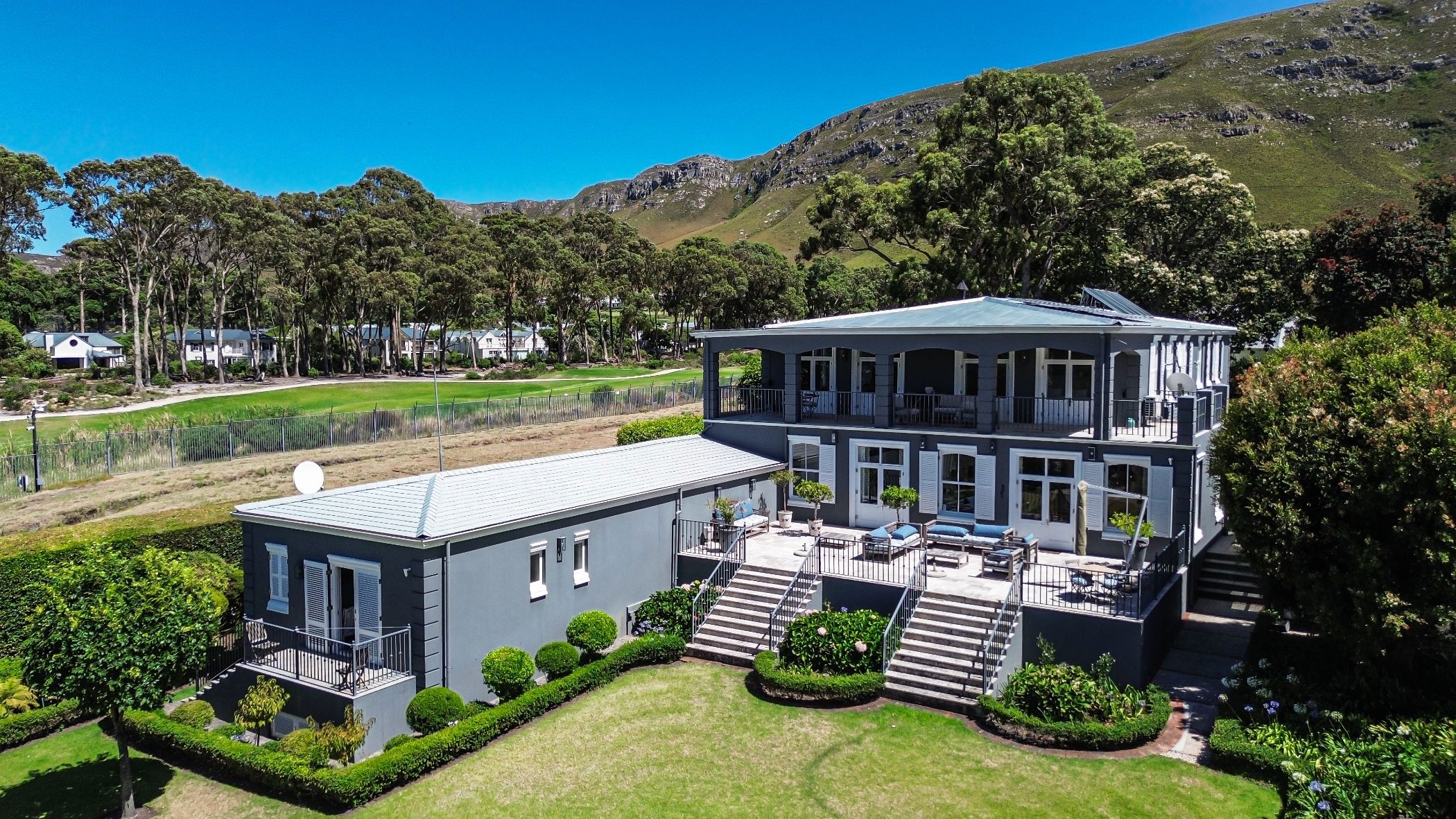 6 bedroom house for sale in Fernkloof