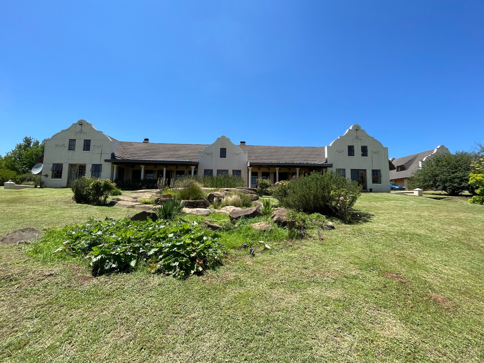 4.8 hectare smallholding for sale in Underberg