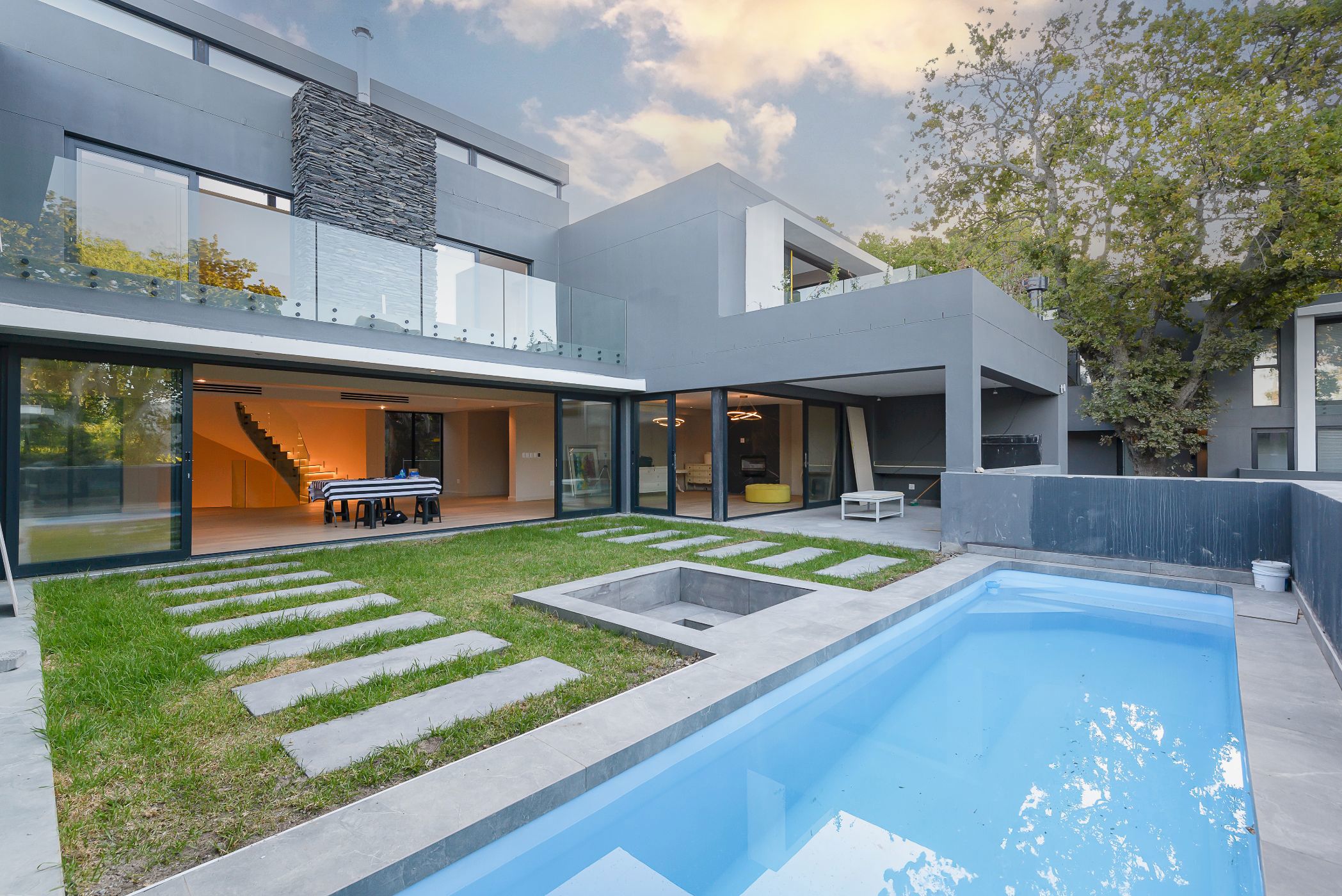 5 bedroom house for sale in Claremont Upper