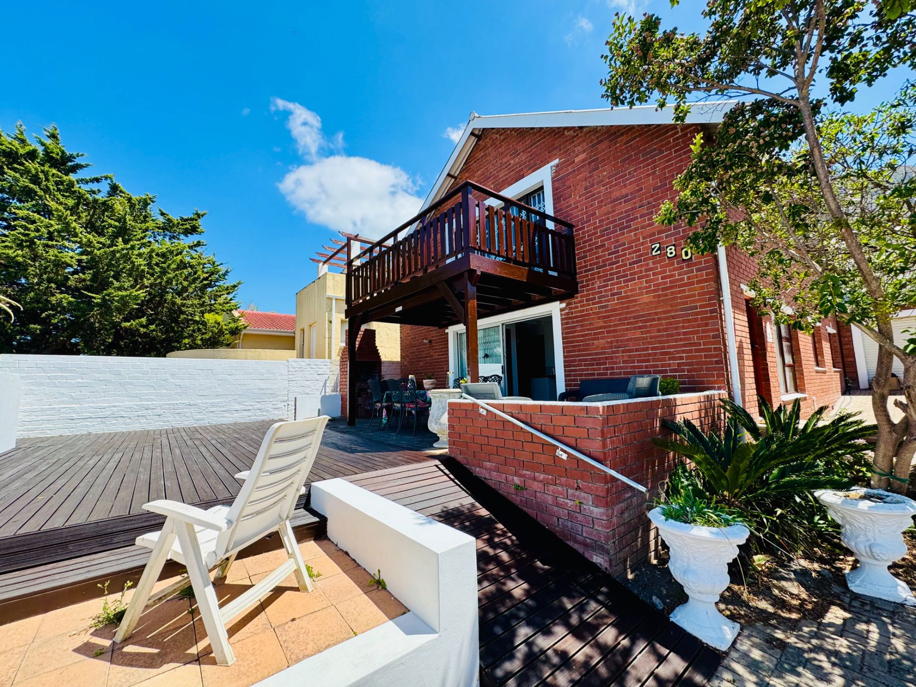 3 bedroom house to rent in Voelklip