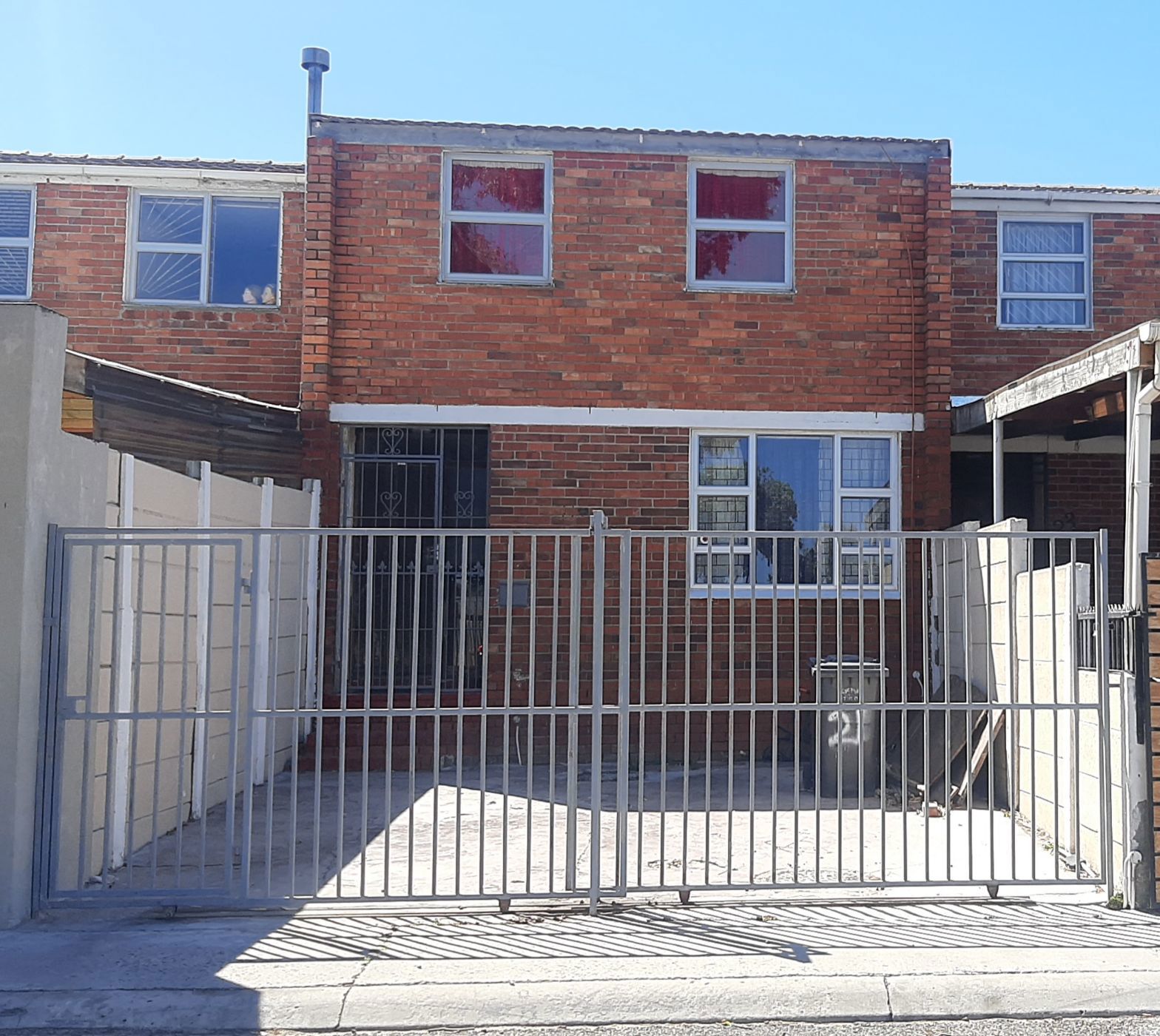 2 bedroom house for sale in Westridge (Mitchells Plain)