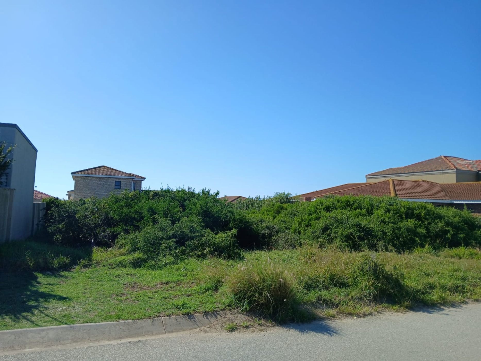 617 m&sup2; residential vacant land for sale in Bluewater Bay (Port Elizabeth (Gqeberha))