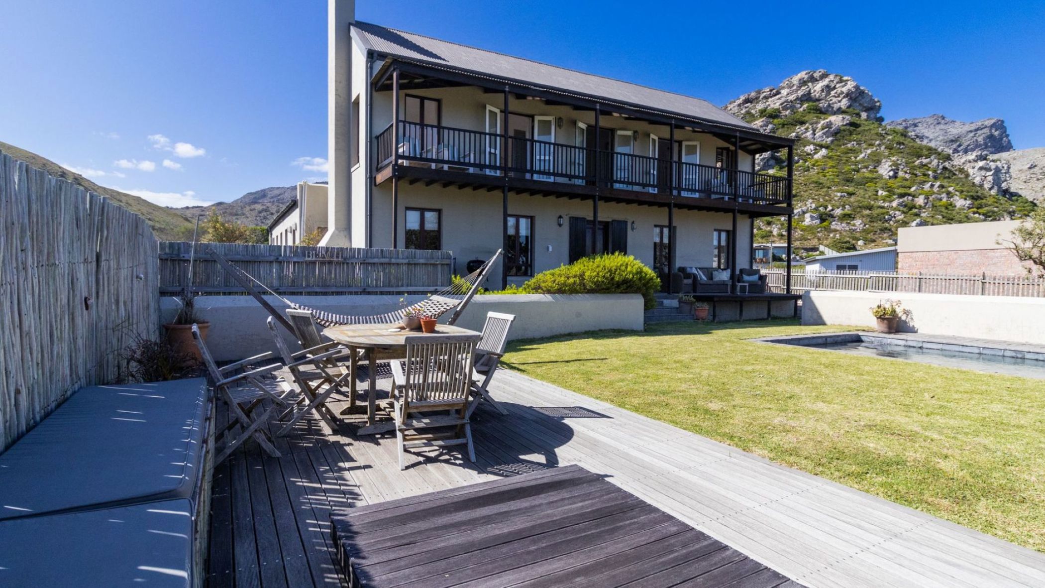 5 bedroom house for sale in Pringle Bay