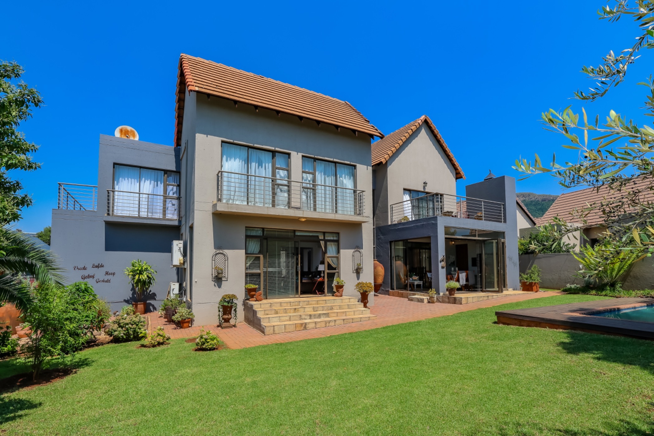 4 bedroom security estate home for sale in Leloko Estate