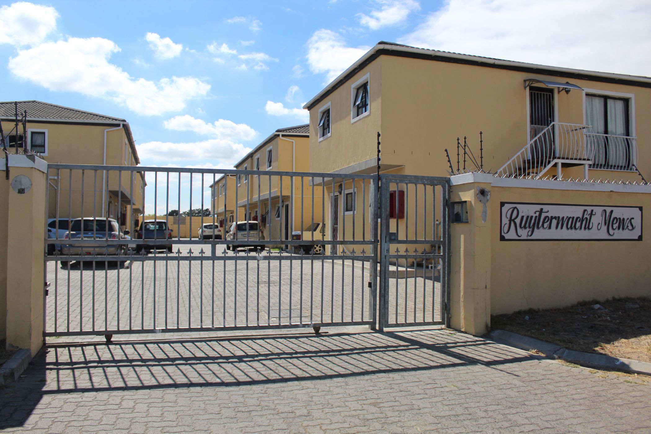 2 bedroom apartment for sale in Ruyterwacht