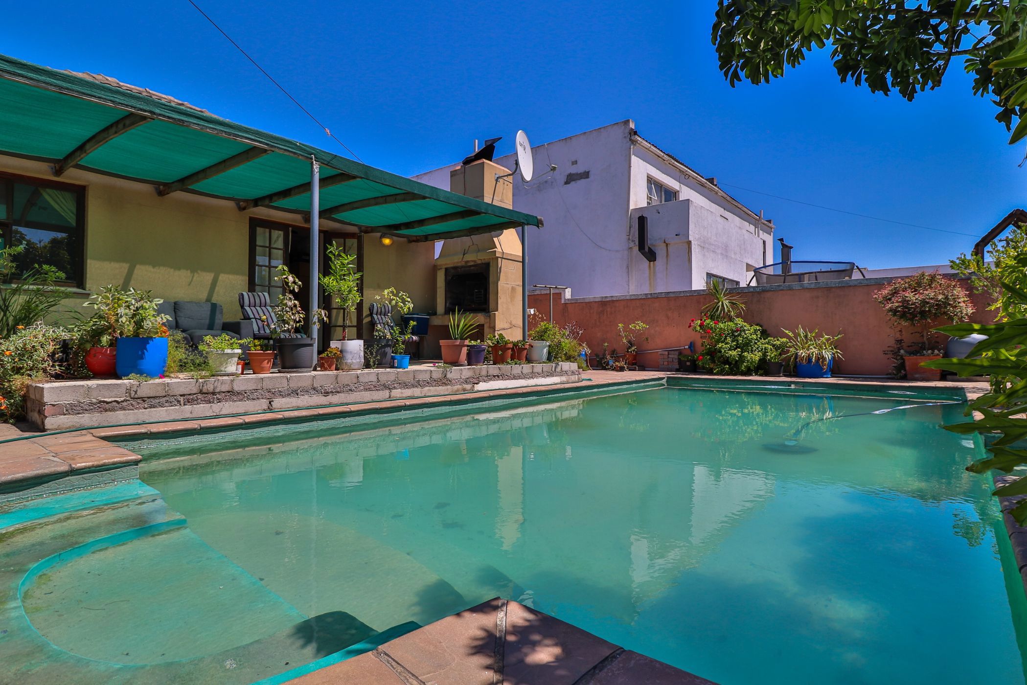 3 bedroom house for sale in Belhar