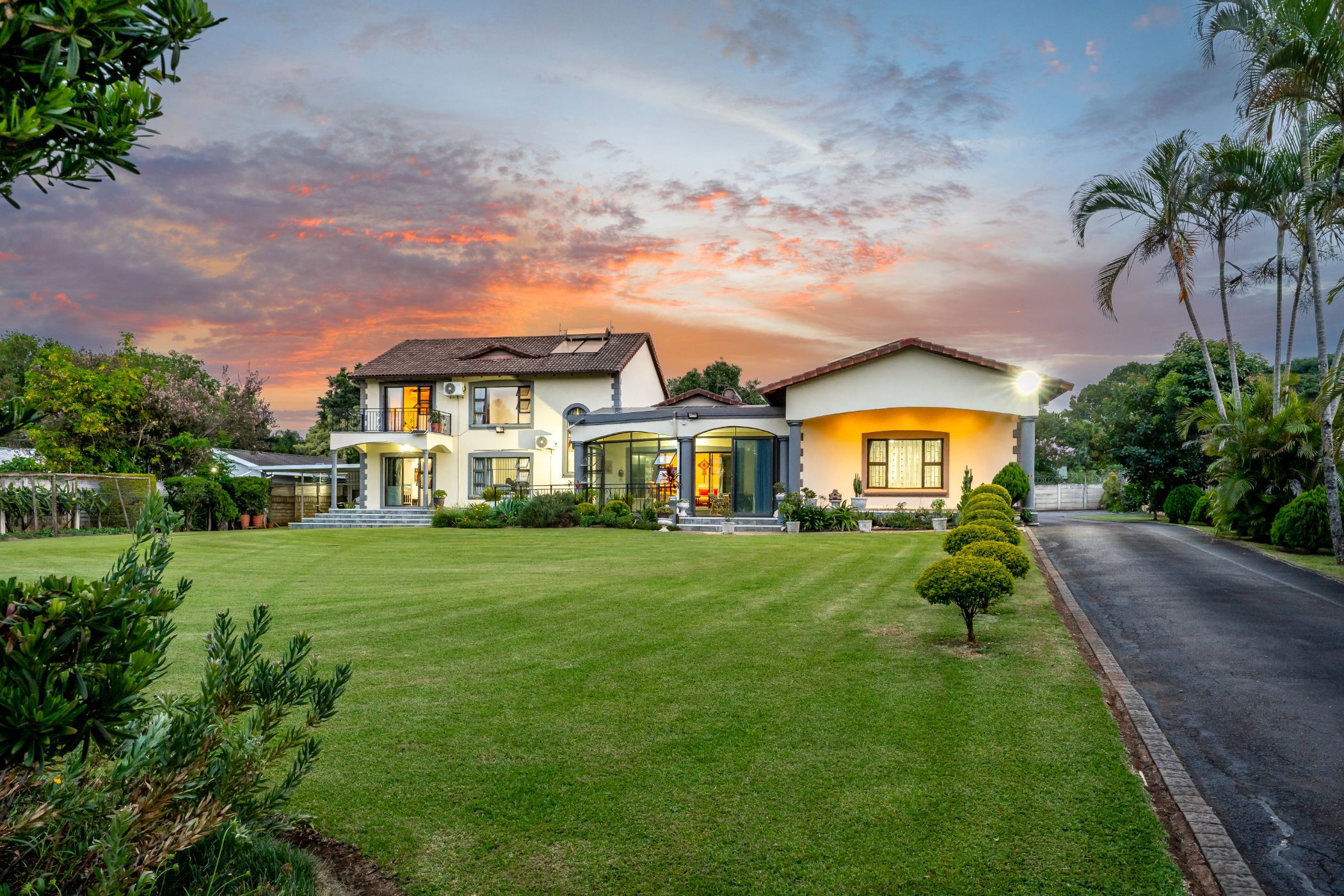 5 bedroom house for sale in Winston Park