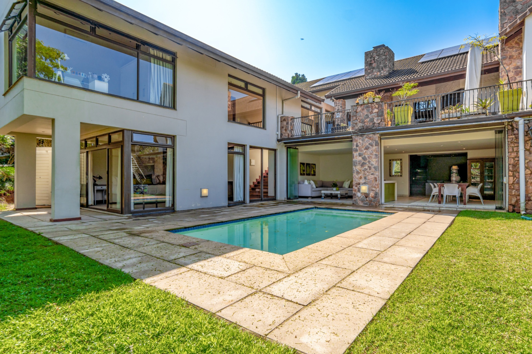 5 bedroom townhouse for sale in Kirtlington Park