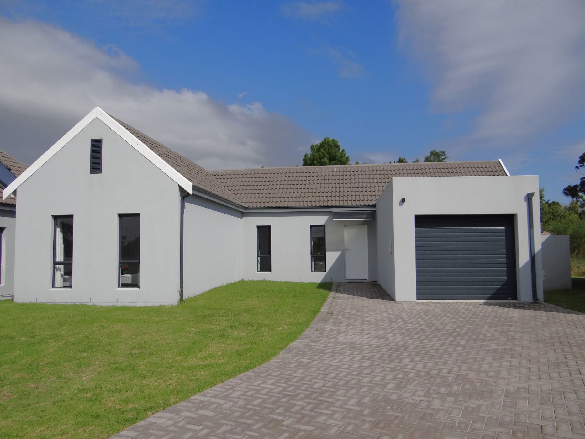 2 bedroom house for sale in Wedgewood Golf Estate