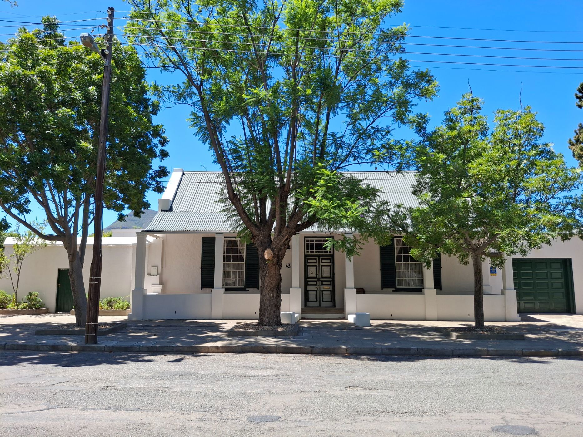 3 bedroom house for sale in Graaff-Reinet