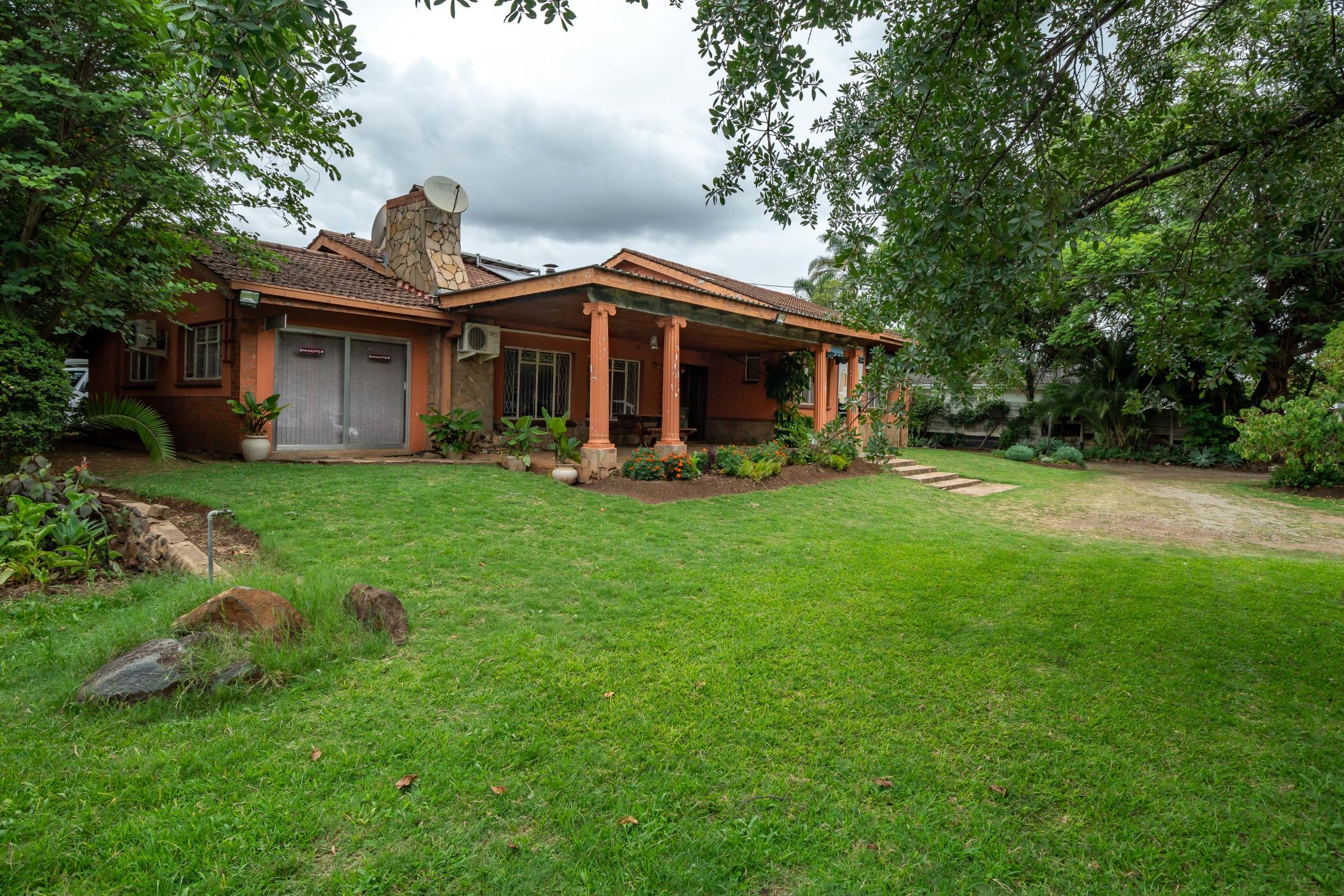 3 bedroom house for sale in Eastlea North (Zimbabwe)