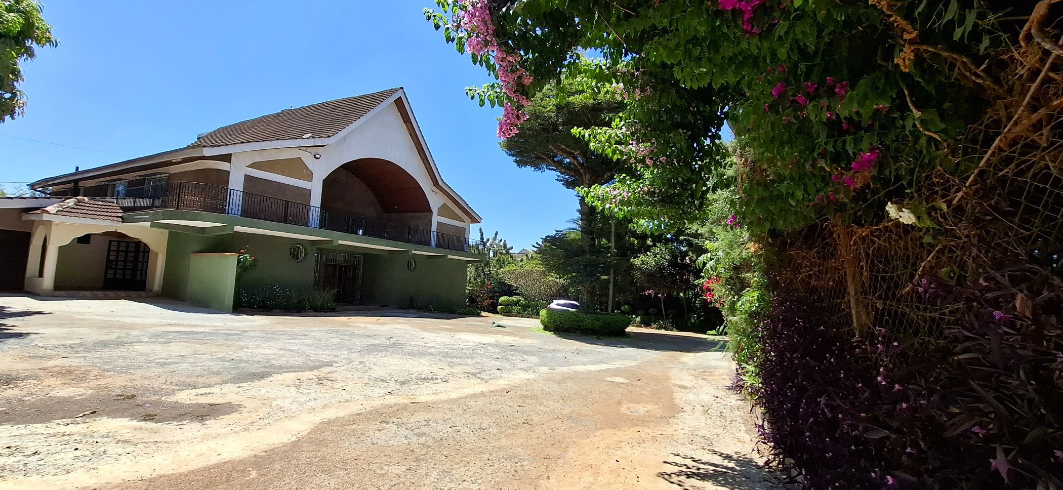 6 bedroom house to rent in Kiambu Road (Kenya)