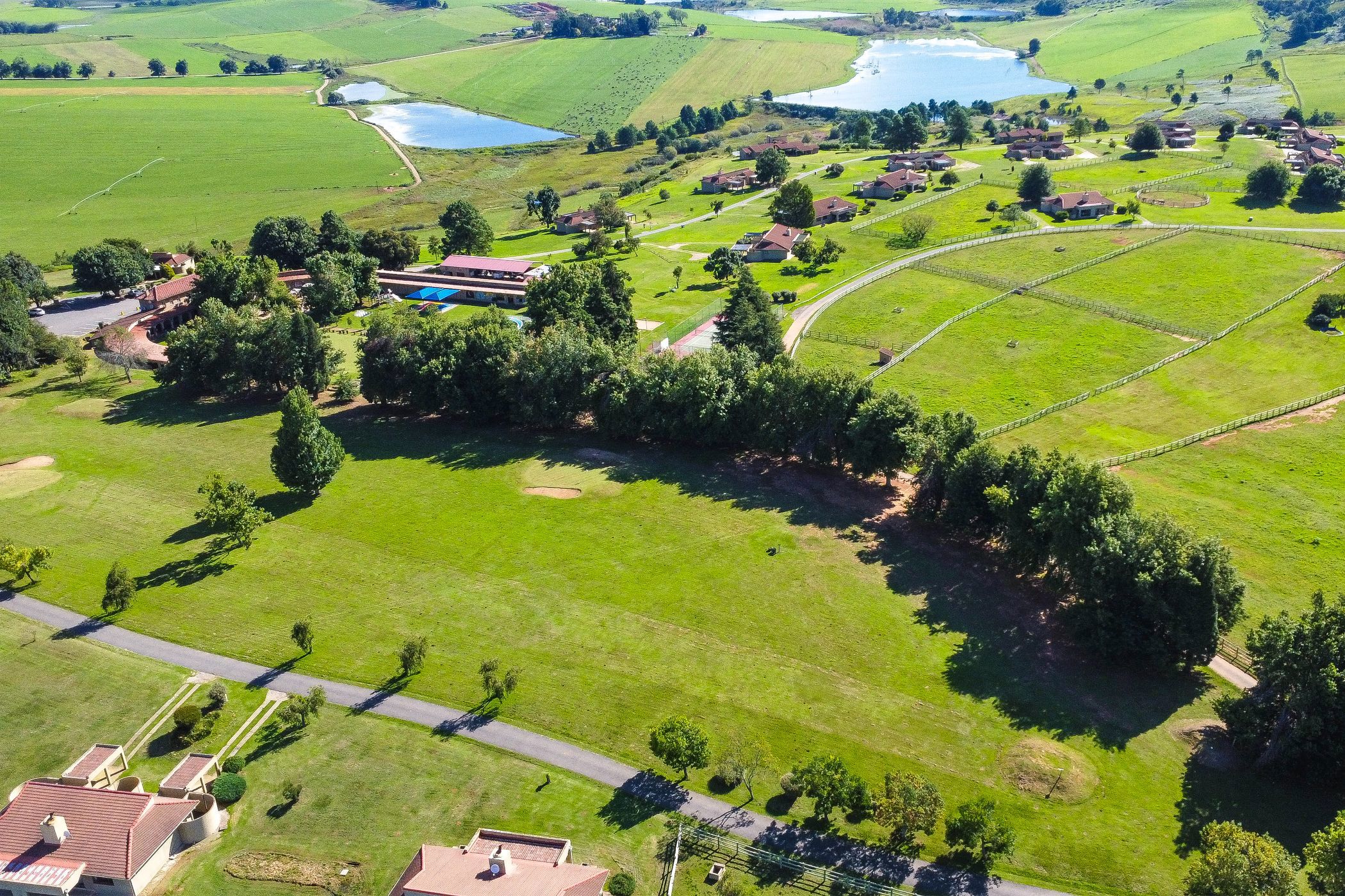 92 guest room country resort for sale in Mooi River