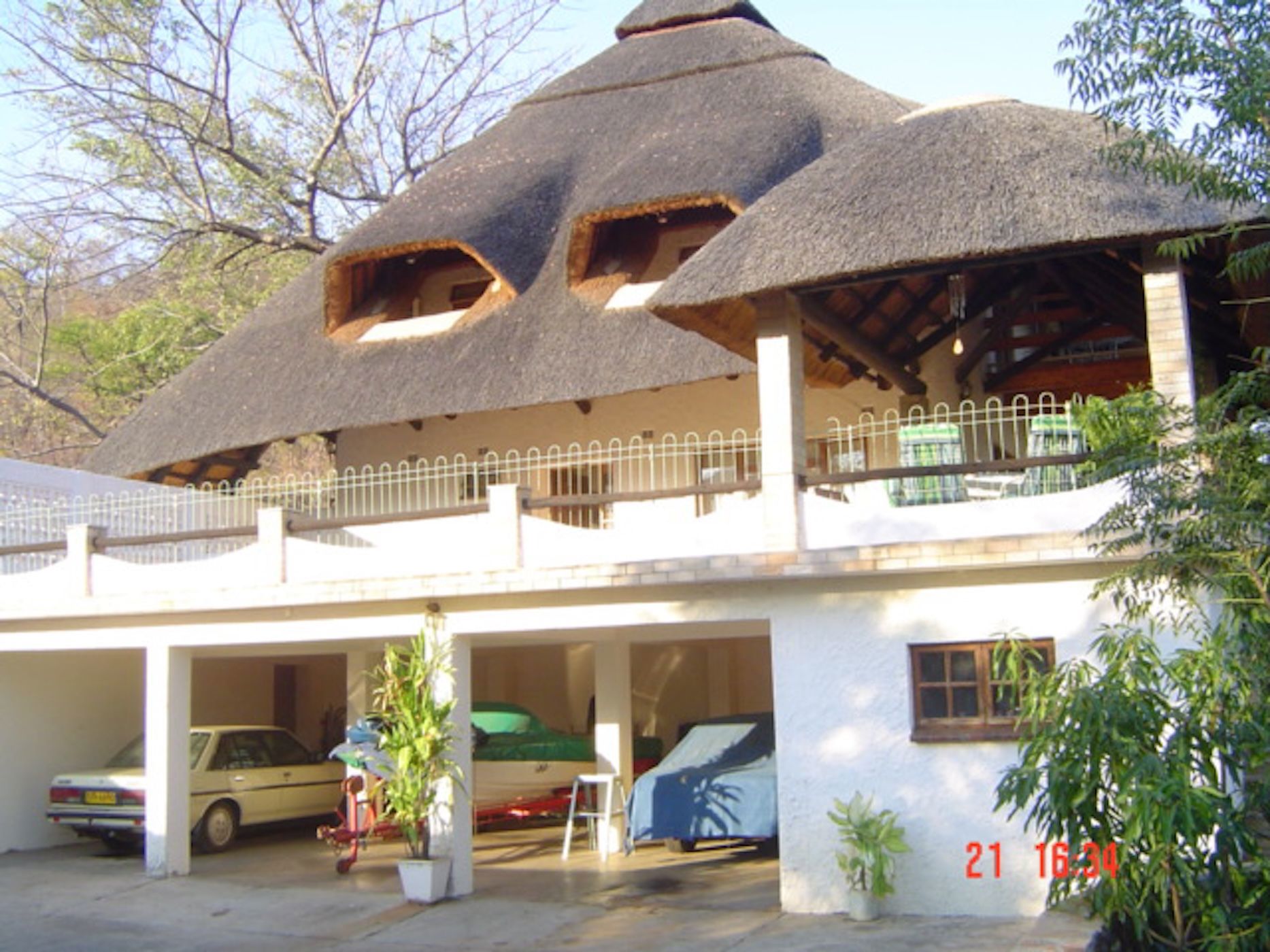5 bedroom house for sale in Kariba (Zimbabwe)