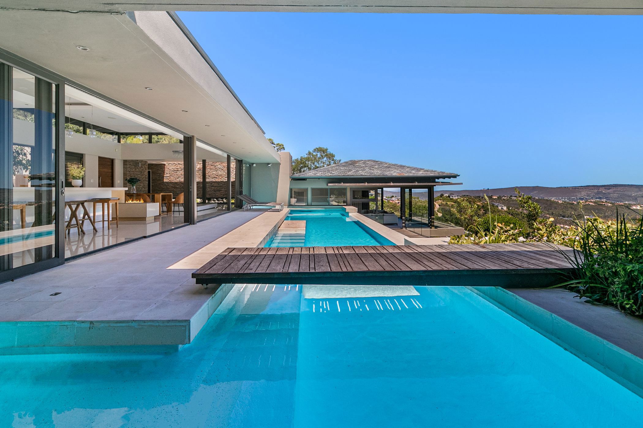 5 bedroom house for sale in Simola