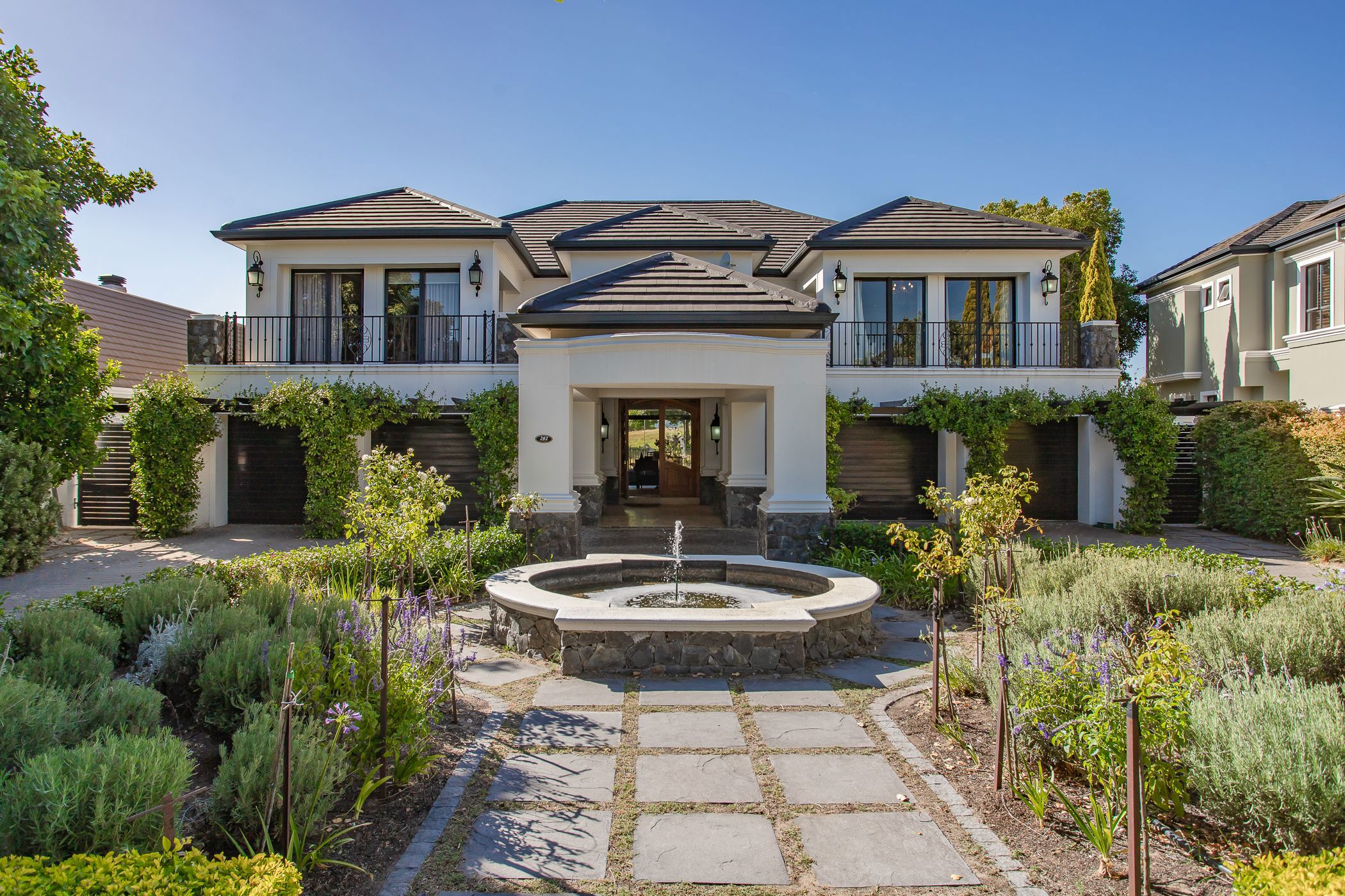 4 bedroom security estate home for sale in Val de Vie