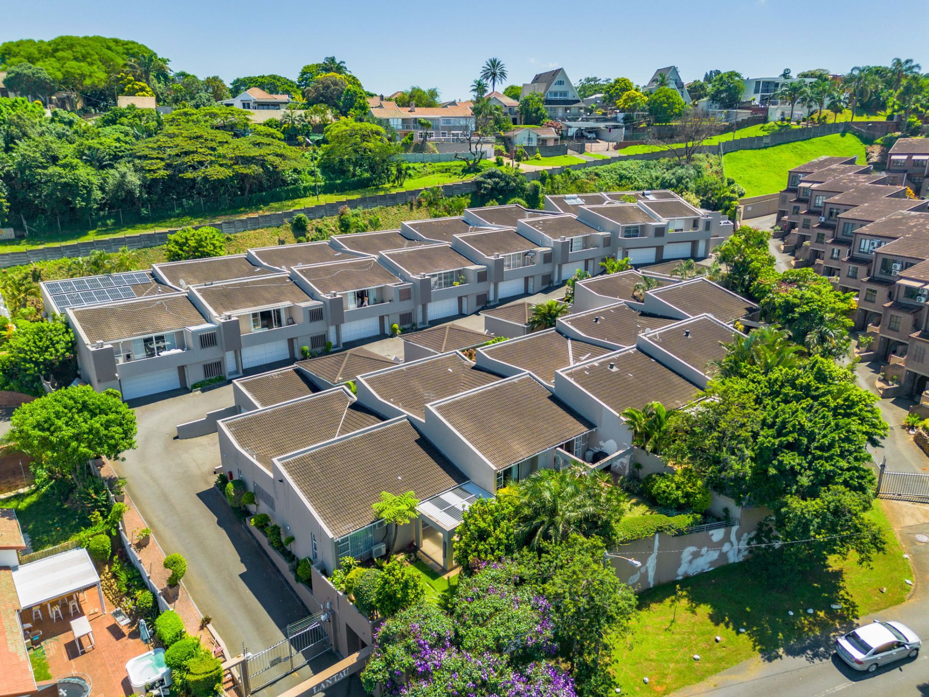 3 bedroom townhouse for sale in Riverside (Durban North)