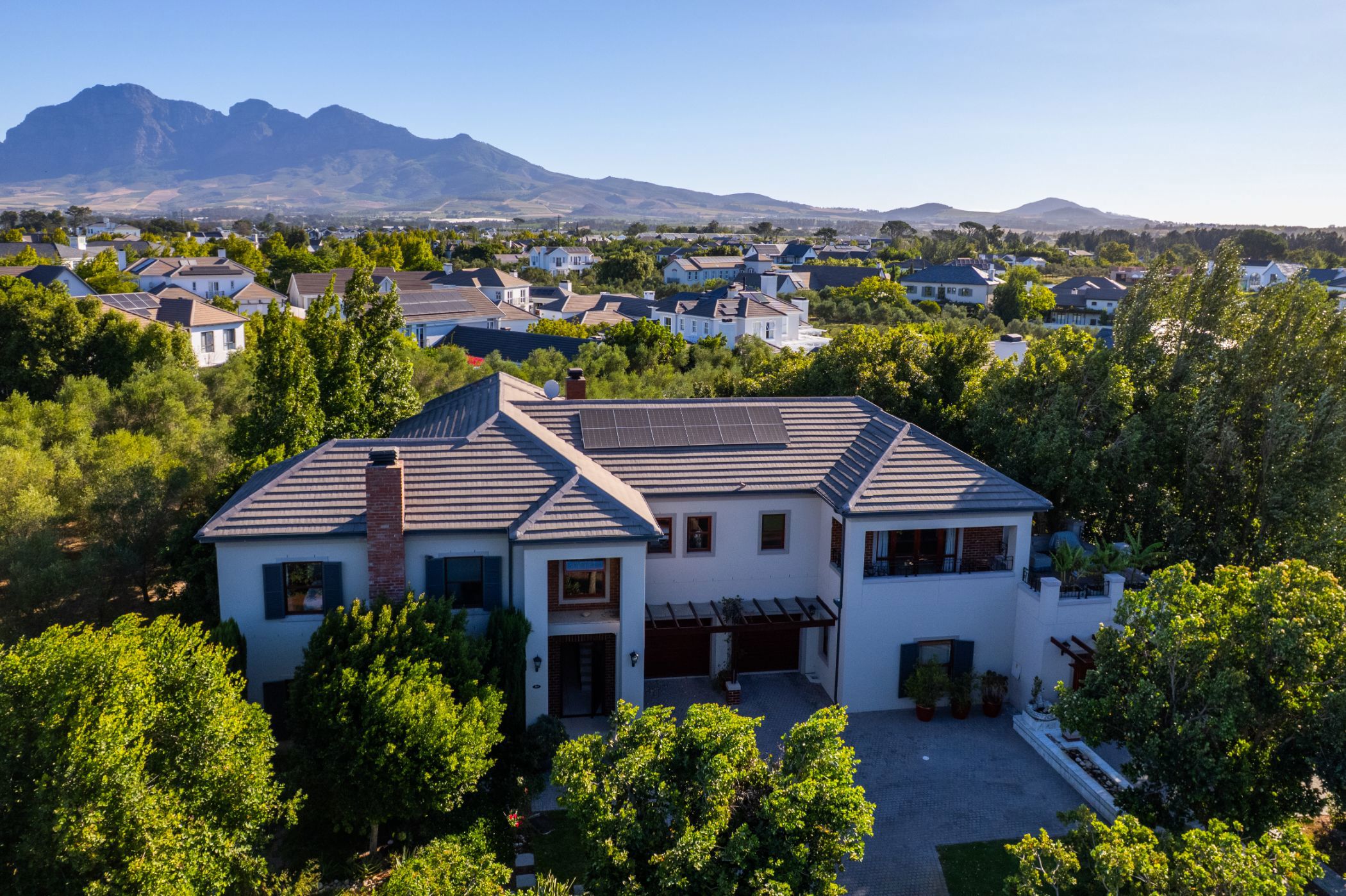 5 bedroom security estate home for sale in Val de Vie Estate