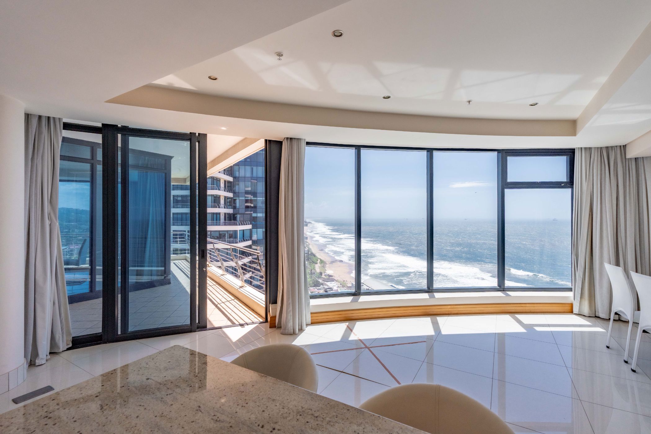 3 bedroom apartment for sale in uMhlanga Rocks
